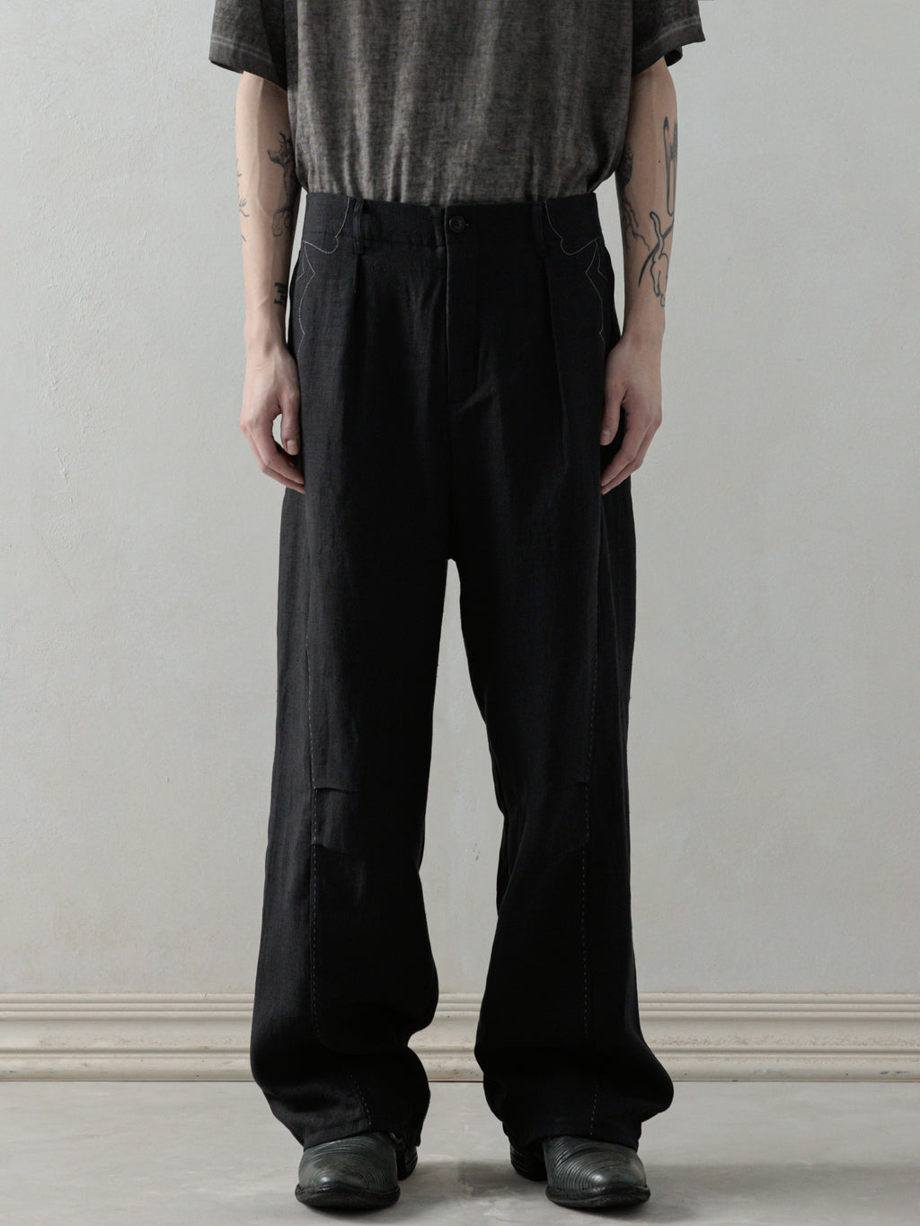 【ENFOLD 25ss】SHEER LAYERED PANTS black 202402060031_1024x.jpg?v=