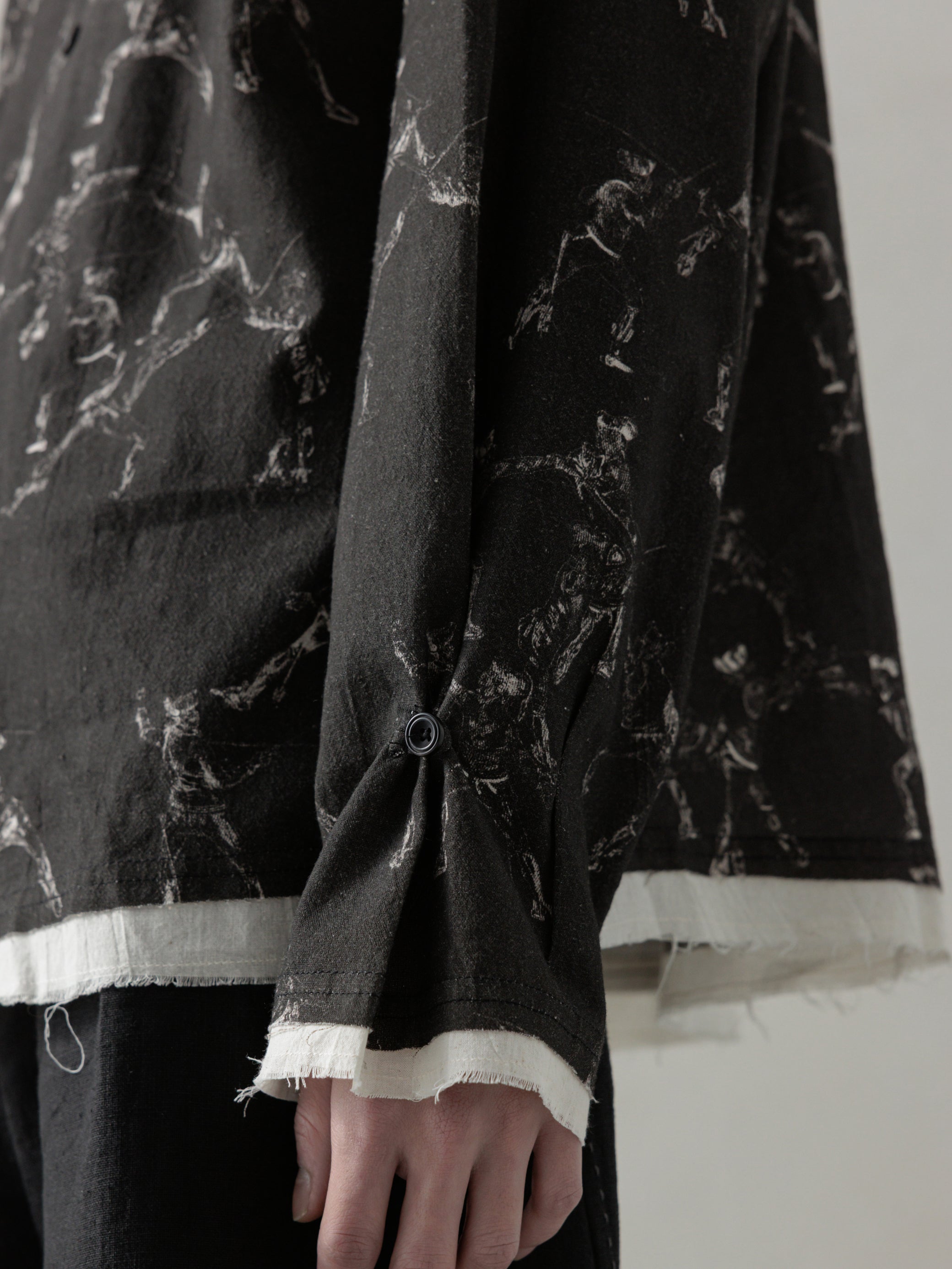 25SS｜Seasonal Print LS (Black)