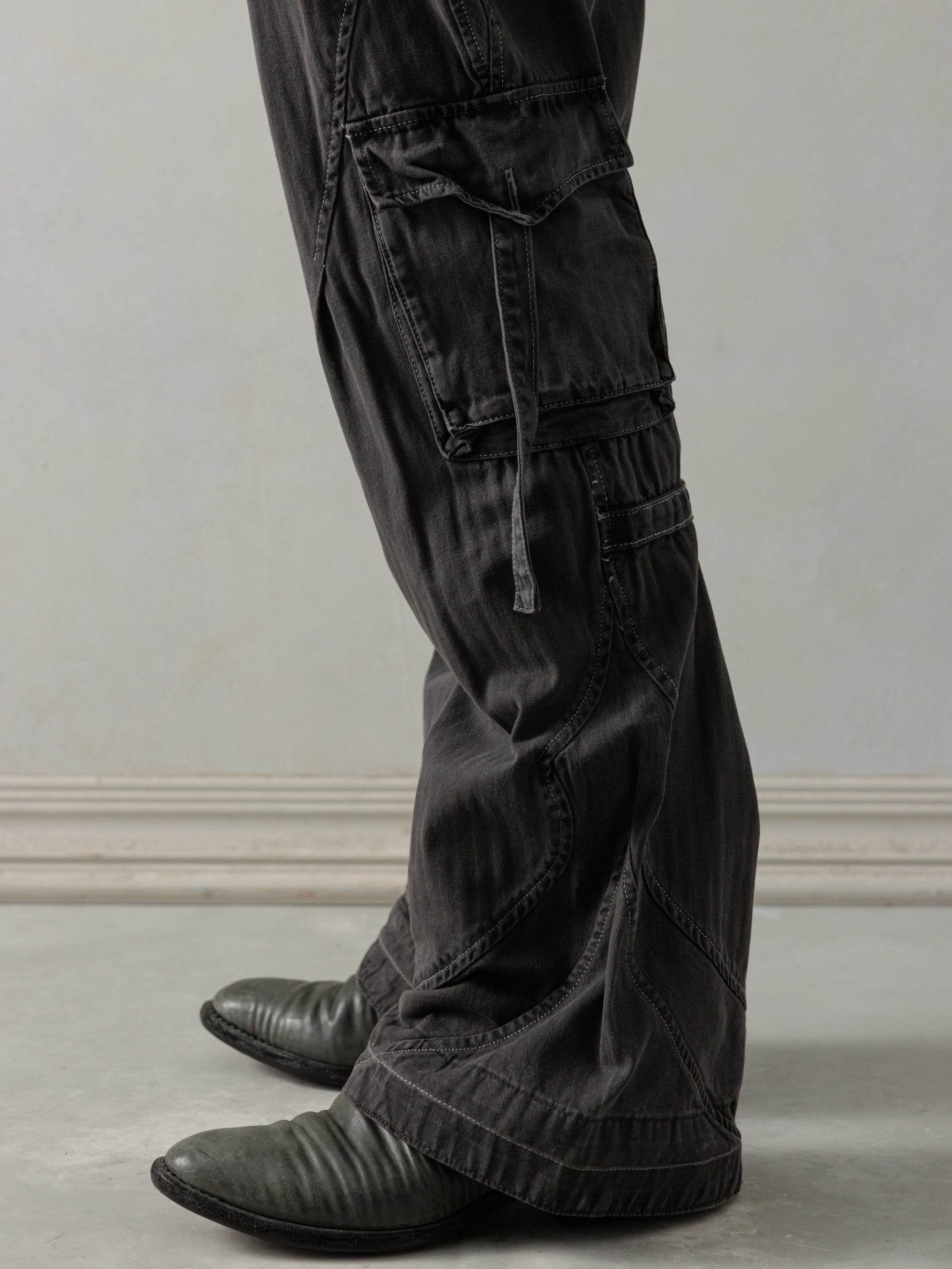 25SS｜Oteroi Bondage Pants