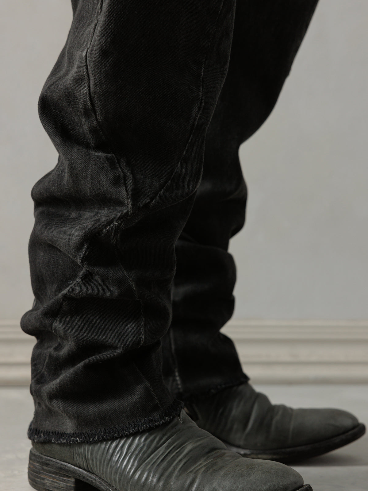25SS｜E-cut Jeans (Cold Dyed Black)