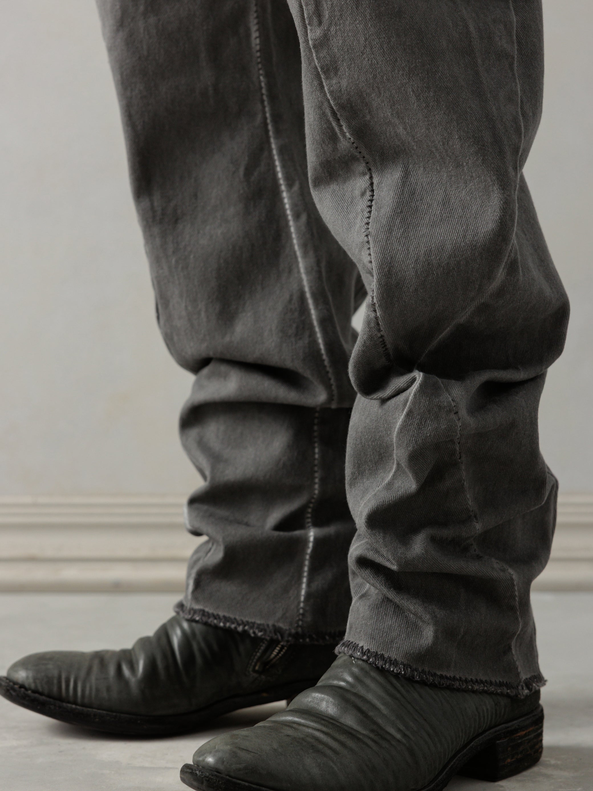 25SS｜E-cut Jeans (Cold Dyed Grey)