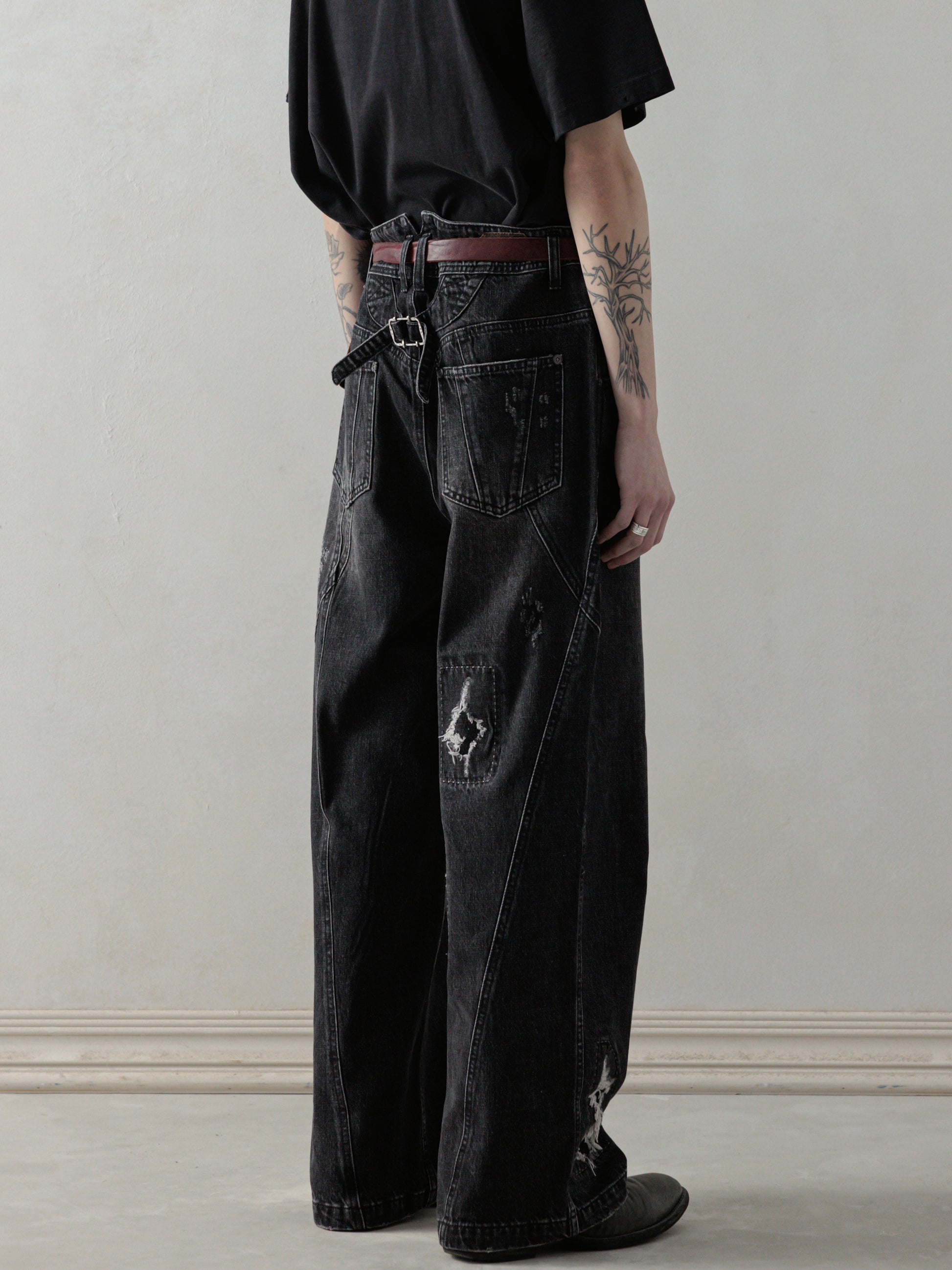 25SS｜Worn-out Denim (Washed Black)