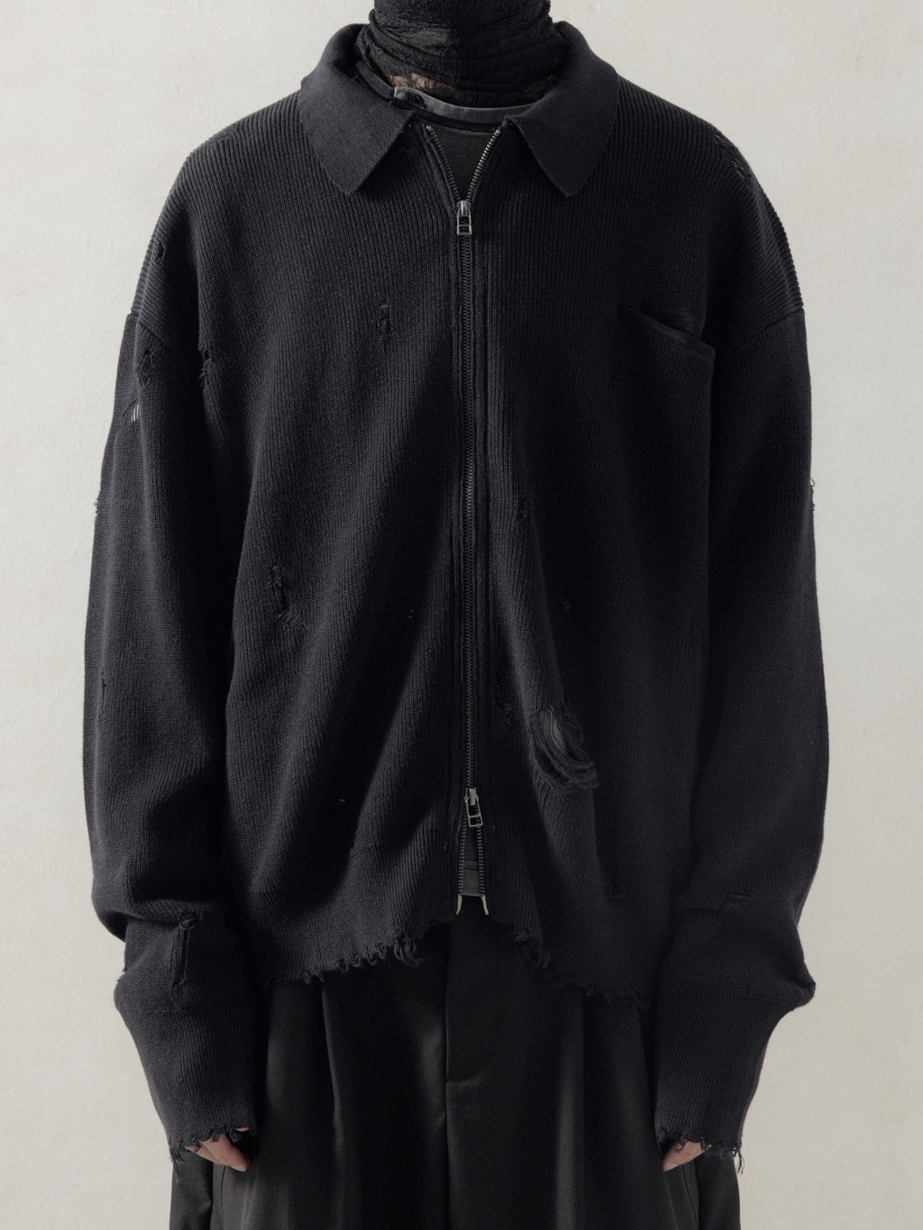25FW｜Destroyed Knit