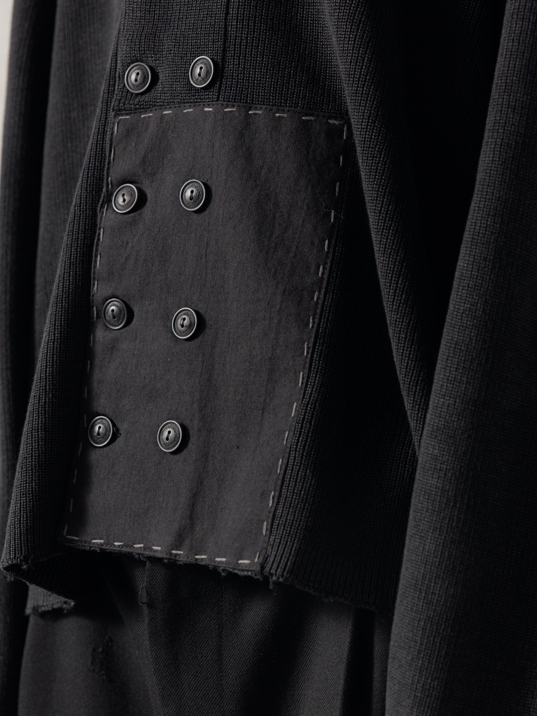 25FW｜Double Breasted Aged Knit