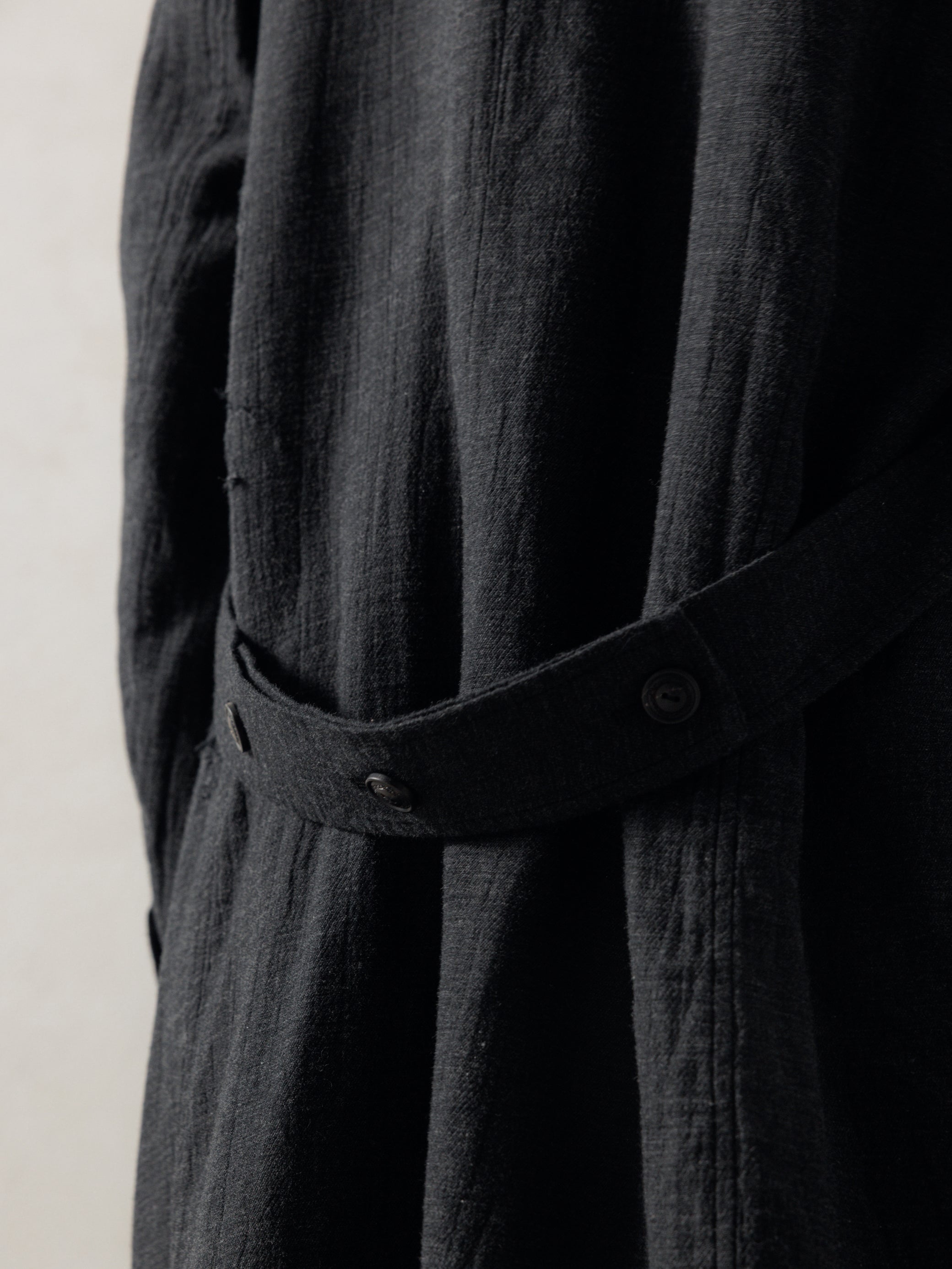 25FW｜Shepherd Double Breasted Distressed Coat