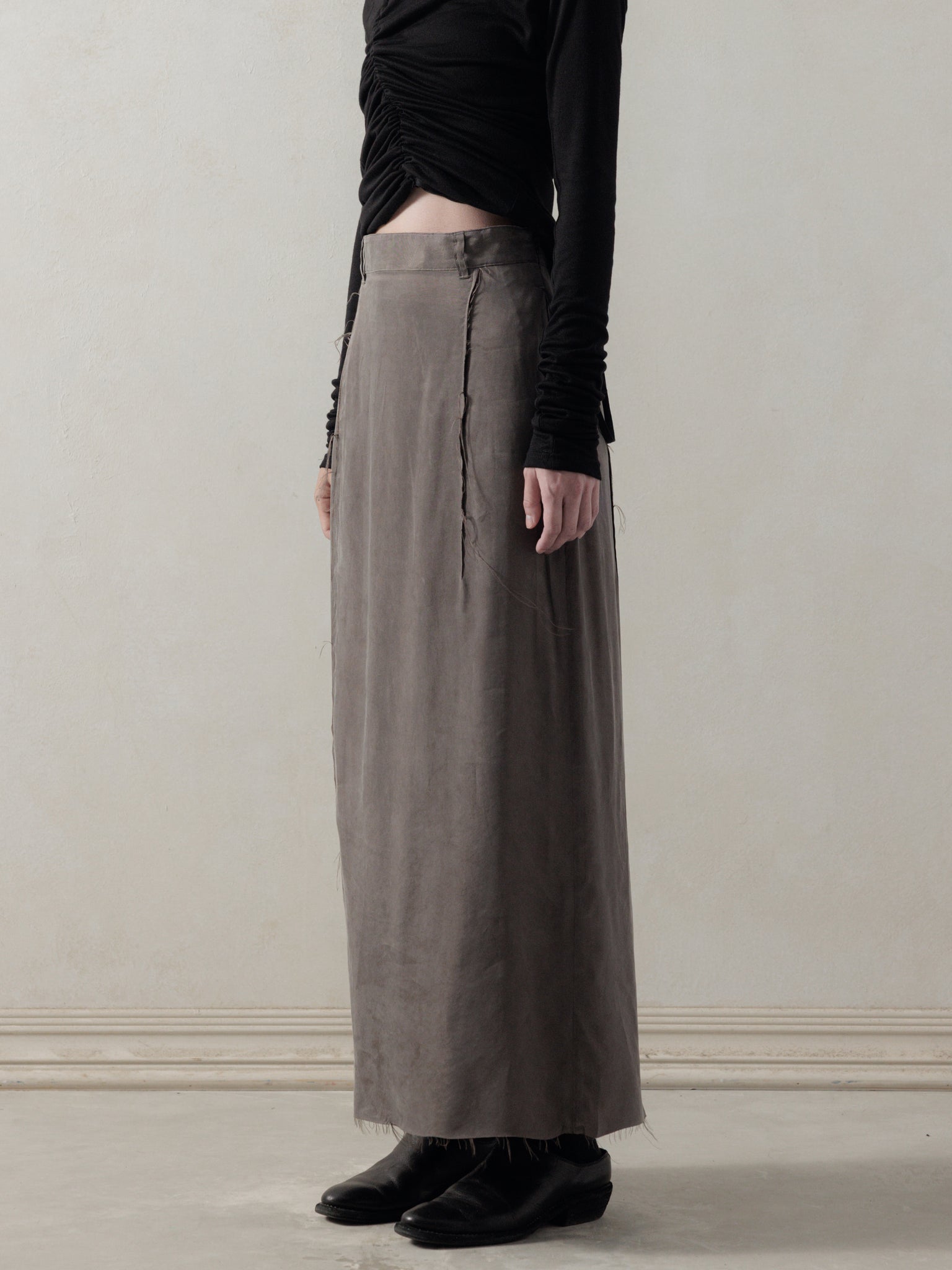 25FW WMS｜Frayed Skirt (Grey)