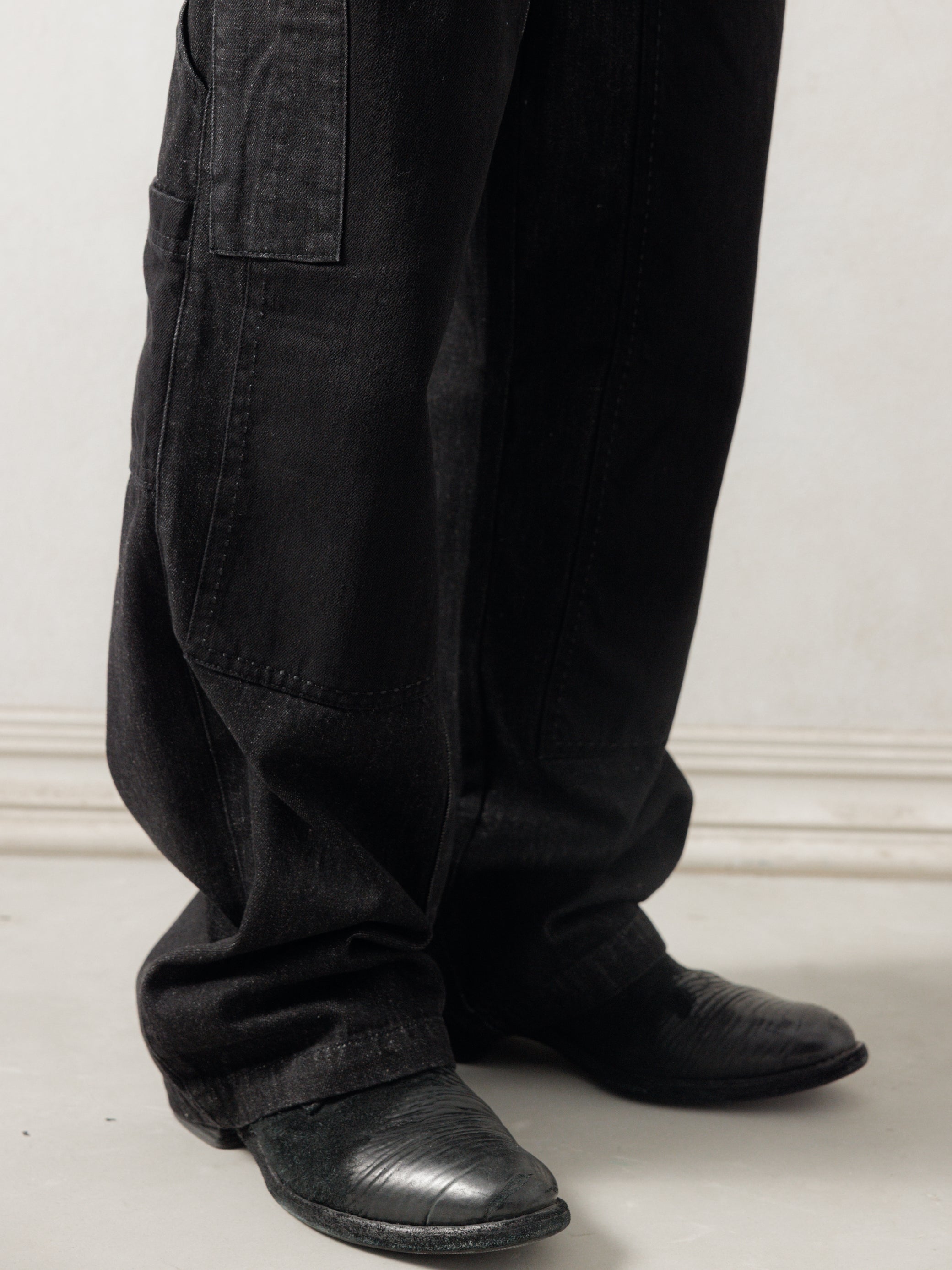 25FW｜Heavy Repaired Jeans