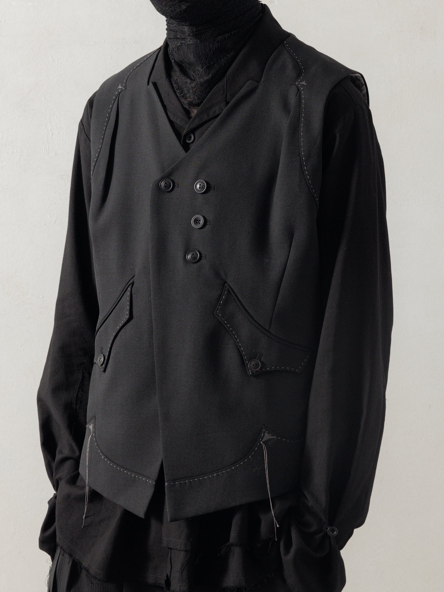 25FW｜Embroidery Waistcoat