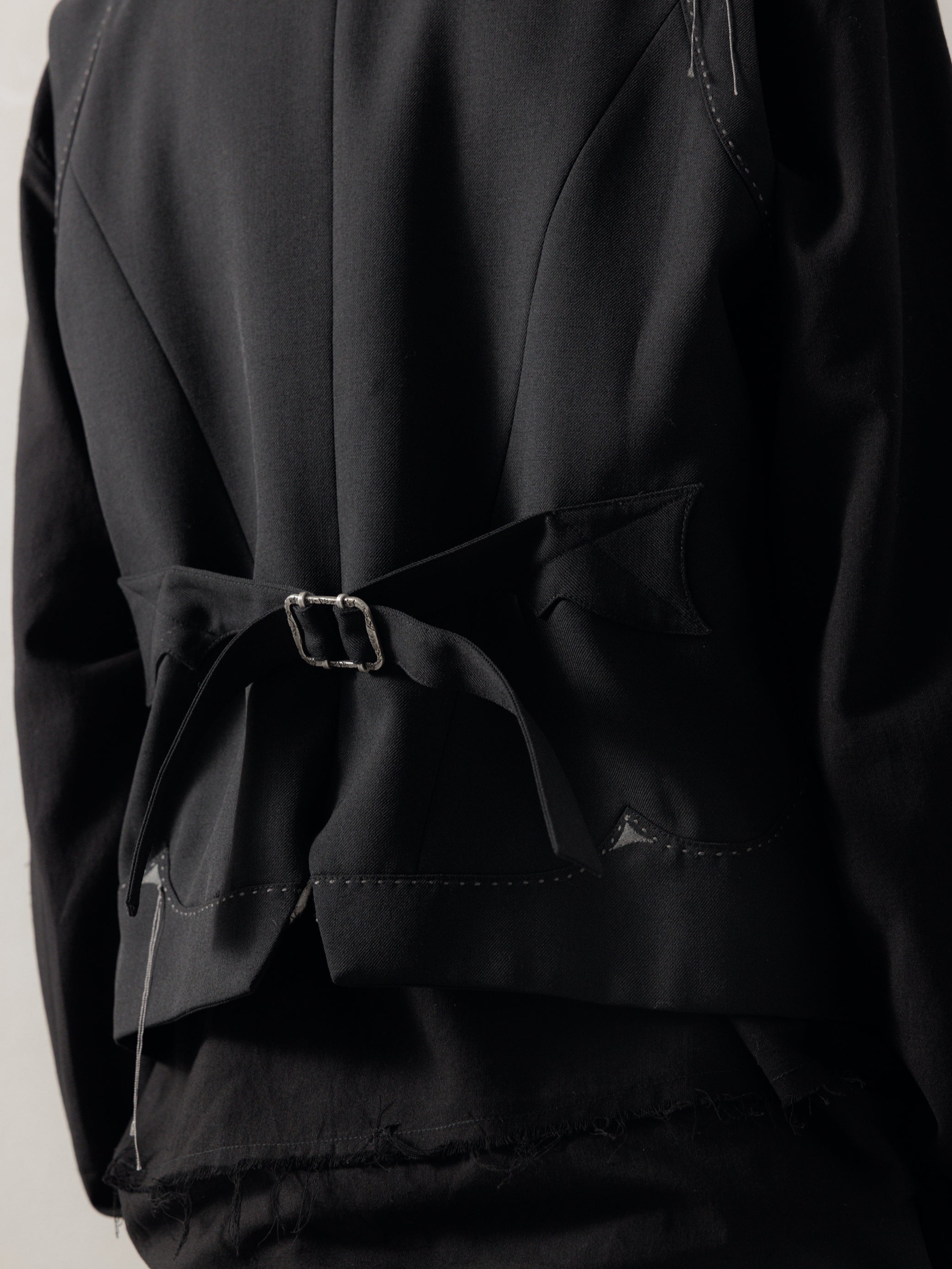 25FW｜Embroidery Waistcoat