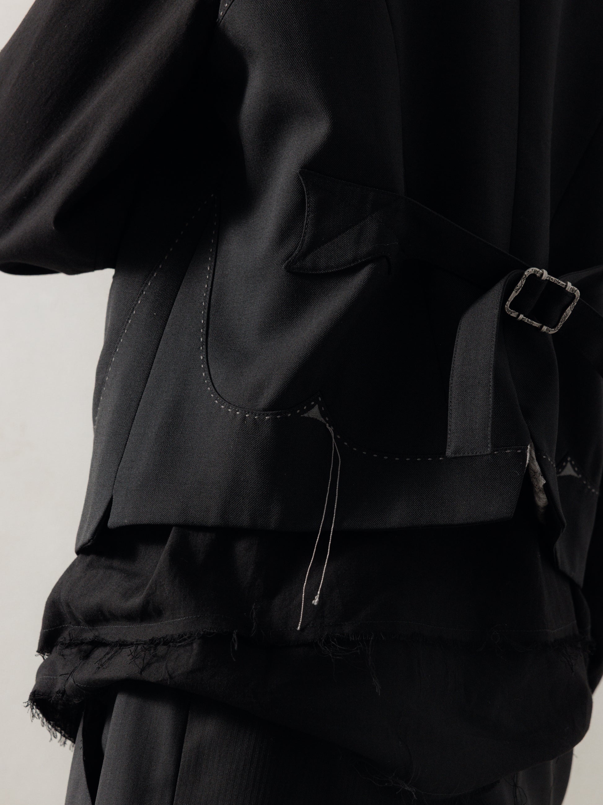 25FW｜Embroidery Waistcoat