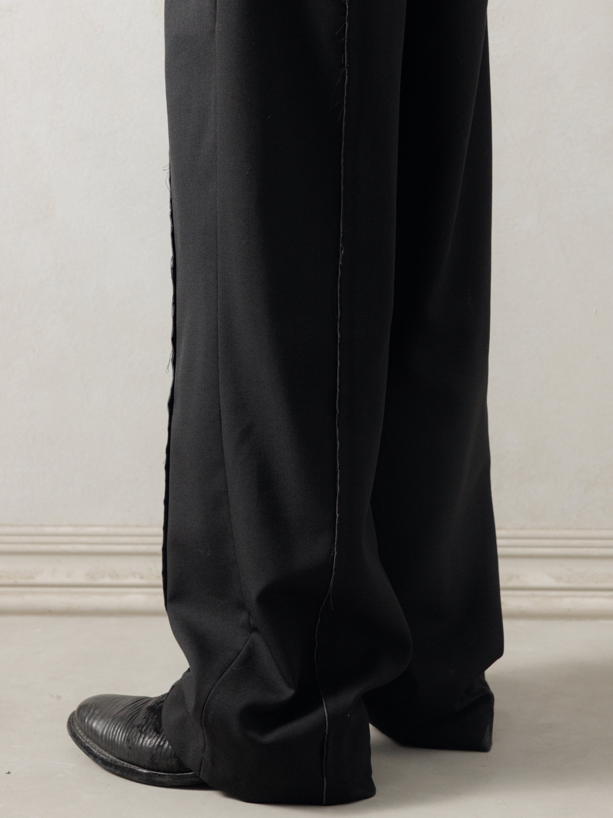 202509022275_2048x.jpg?v=