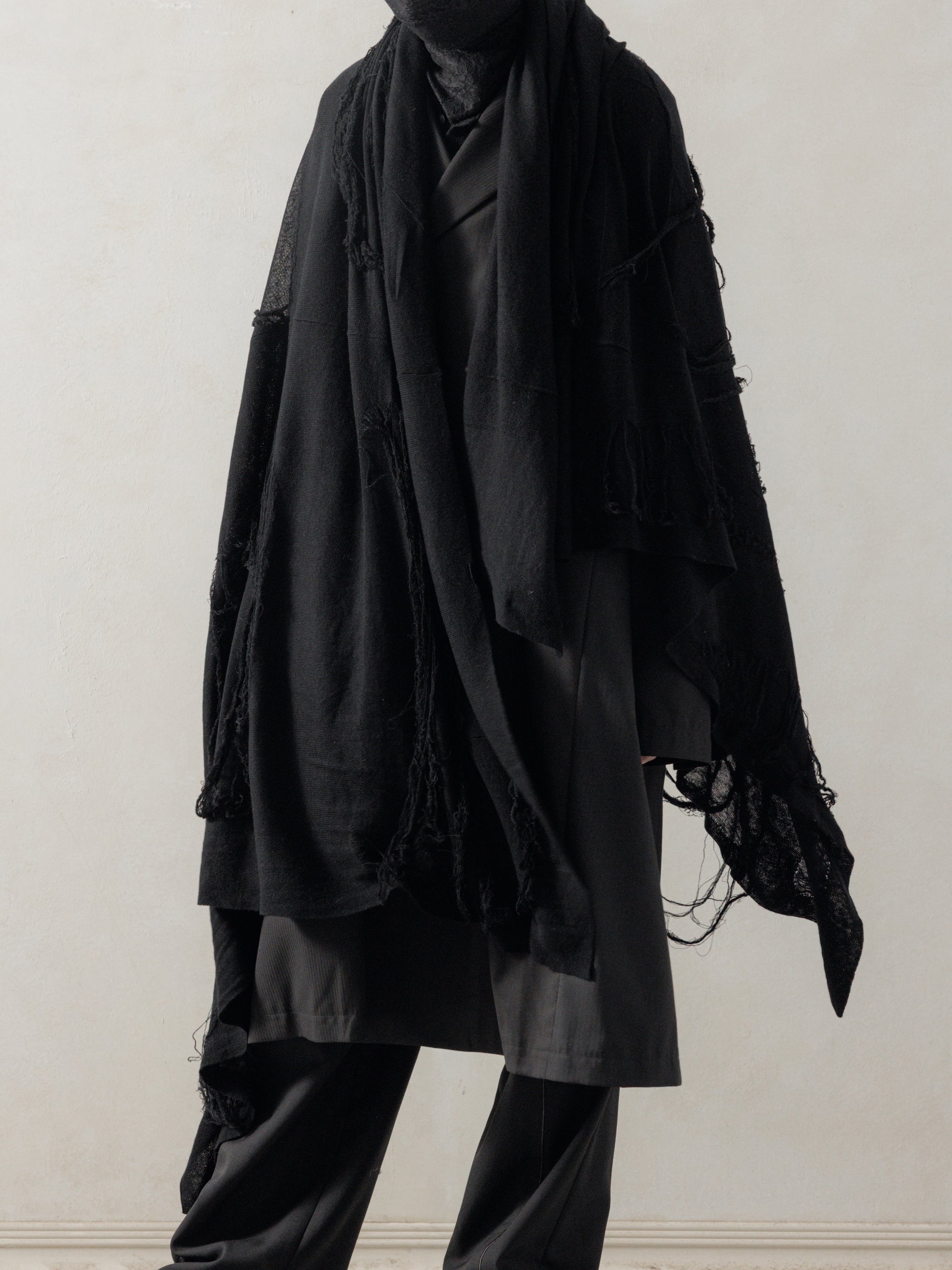 25FW｜Distressed Scarf – Professor.E