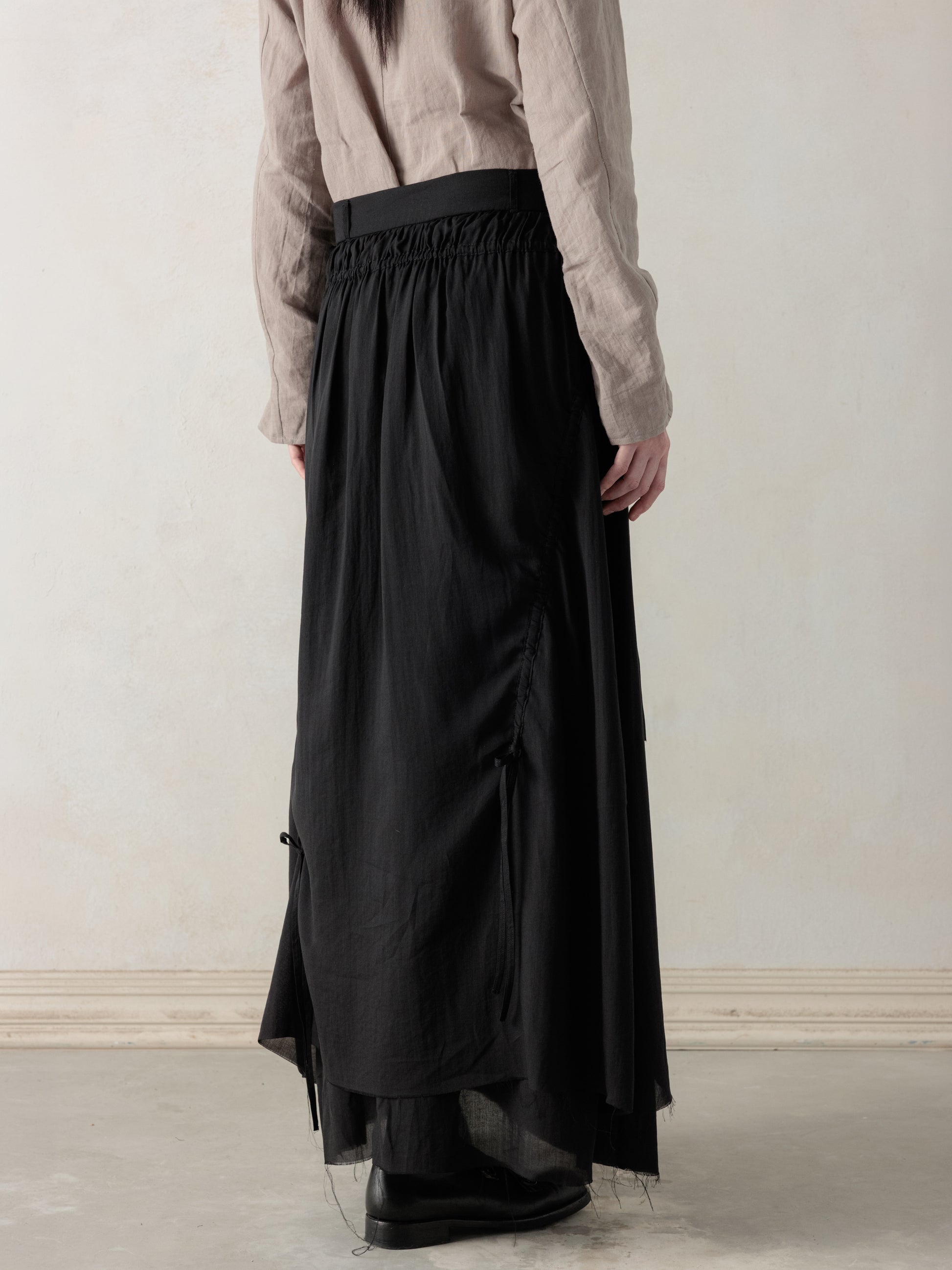 26SS WMS｜Cotton Pleated Midi Skirt (Black)