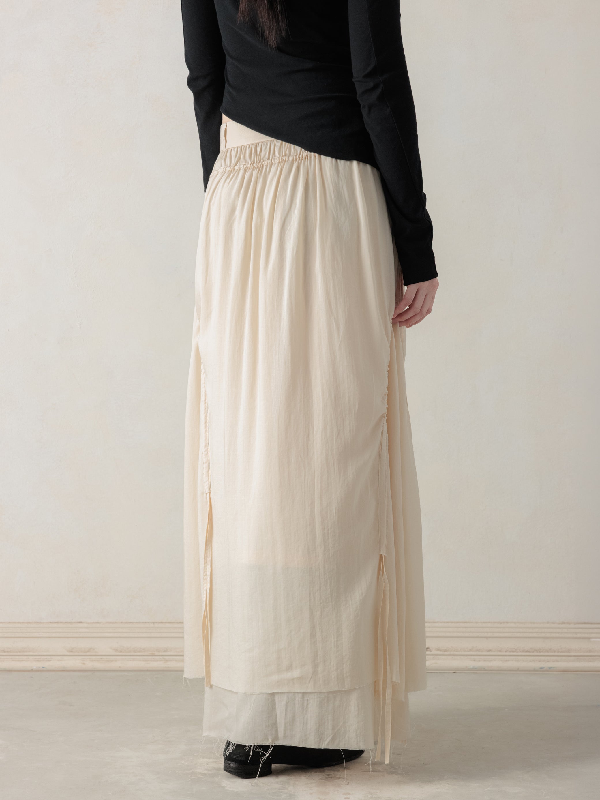 26SS WMS｜Cotton Pleated Midi Skirt (Beige)