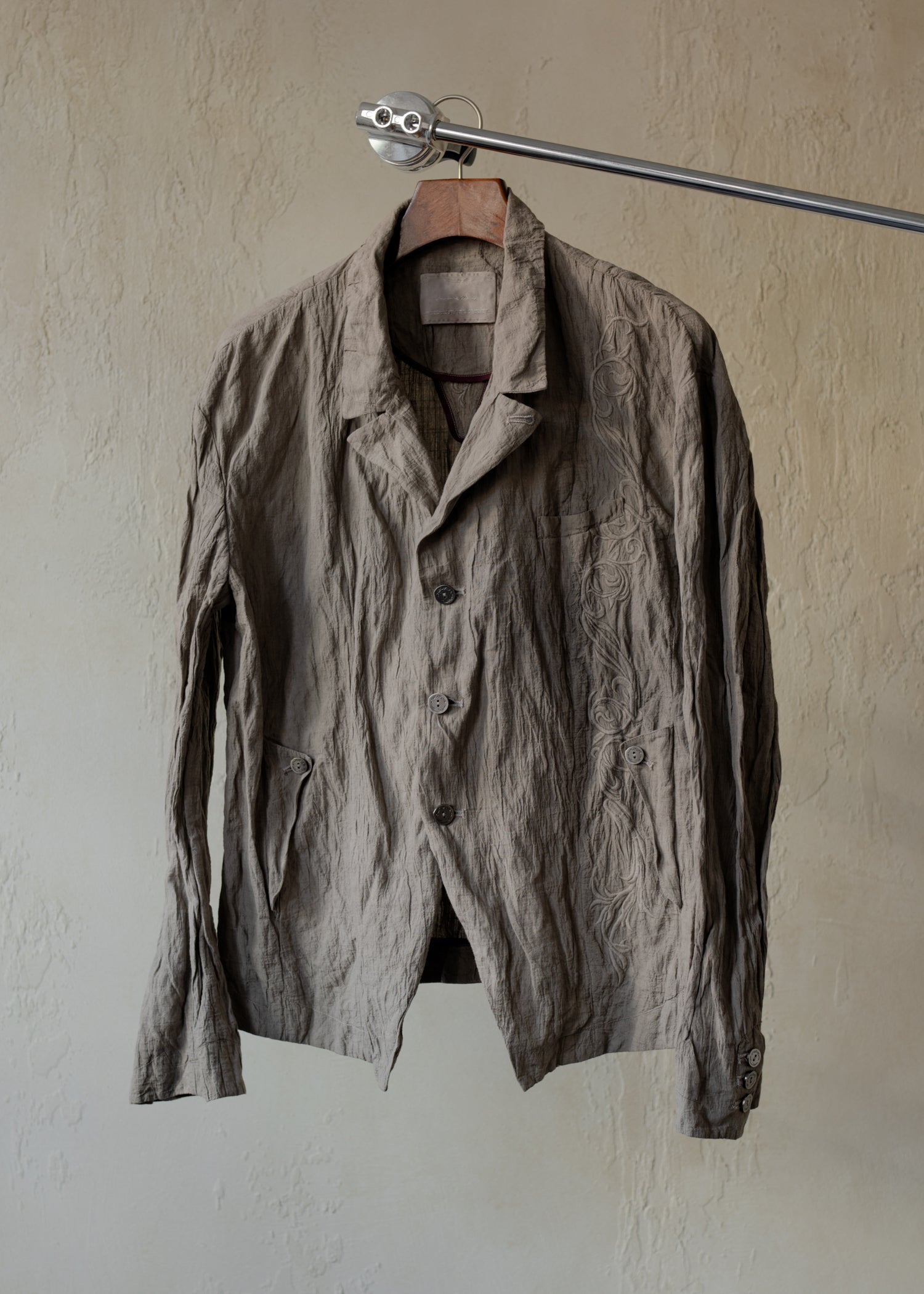 Forgotten Materials｜Embroidered Blazer (Natural Dyed Grey)
