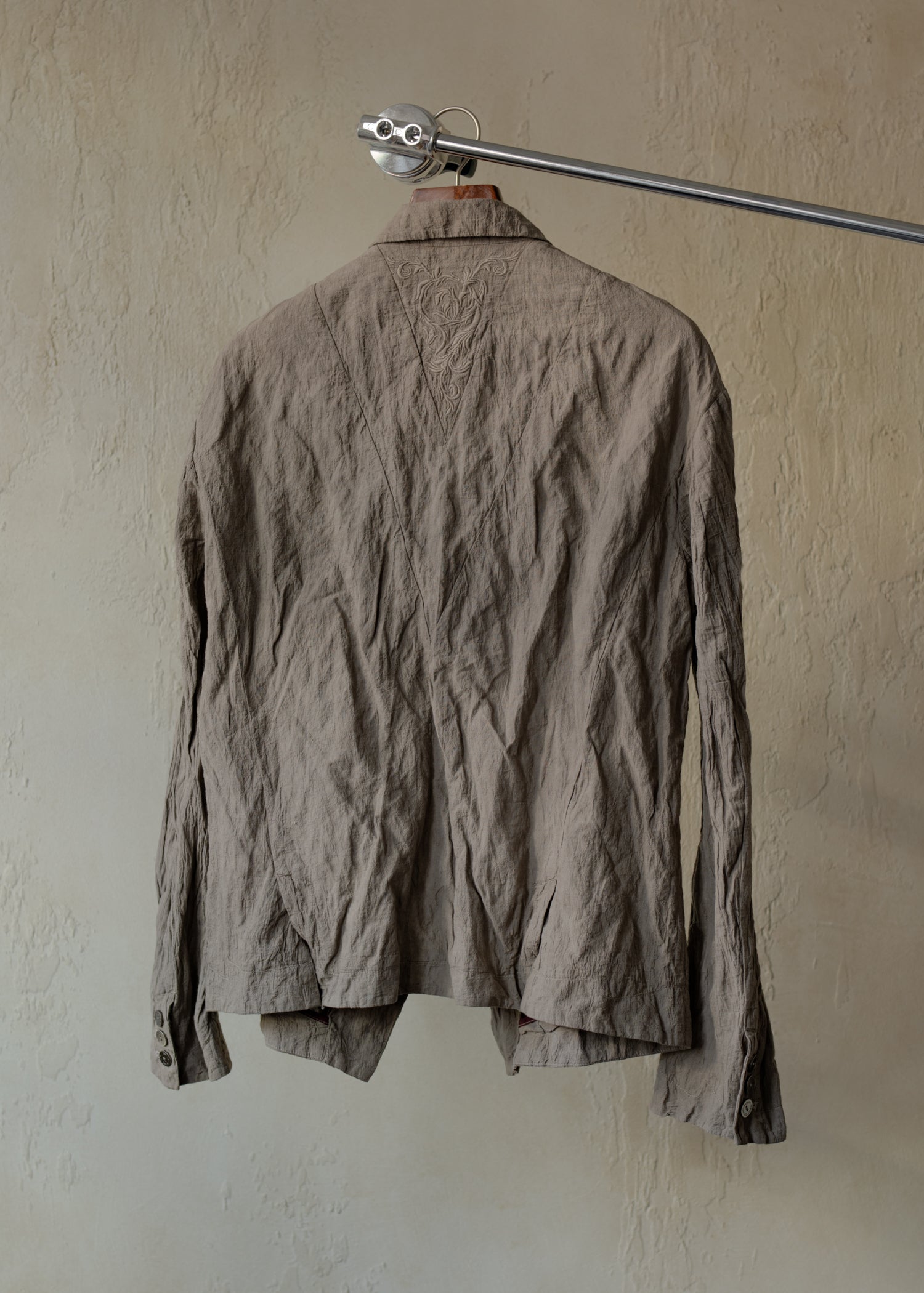 Forgotten Materials｜Embroidered Blazer (Natural Dyed Grey)