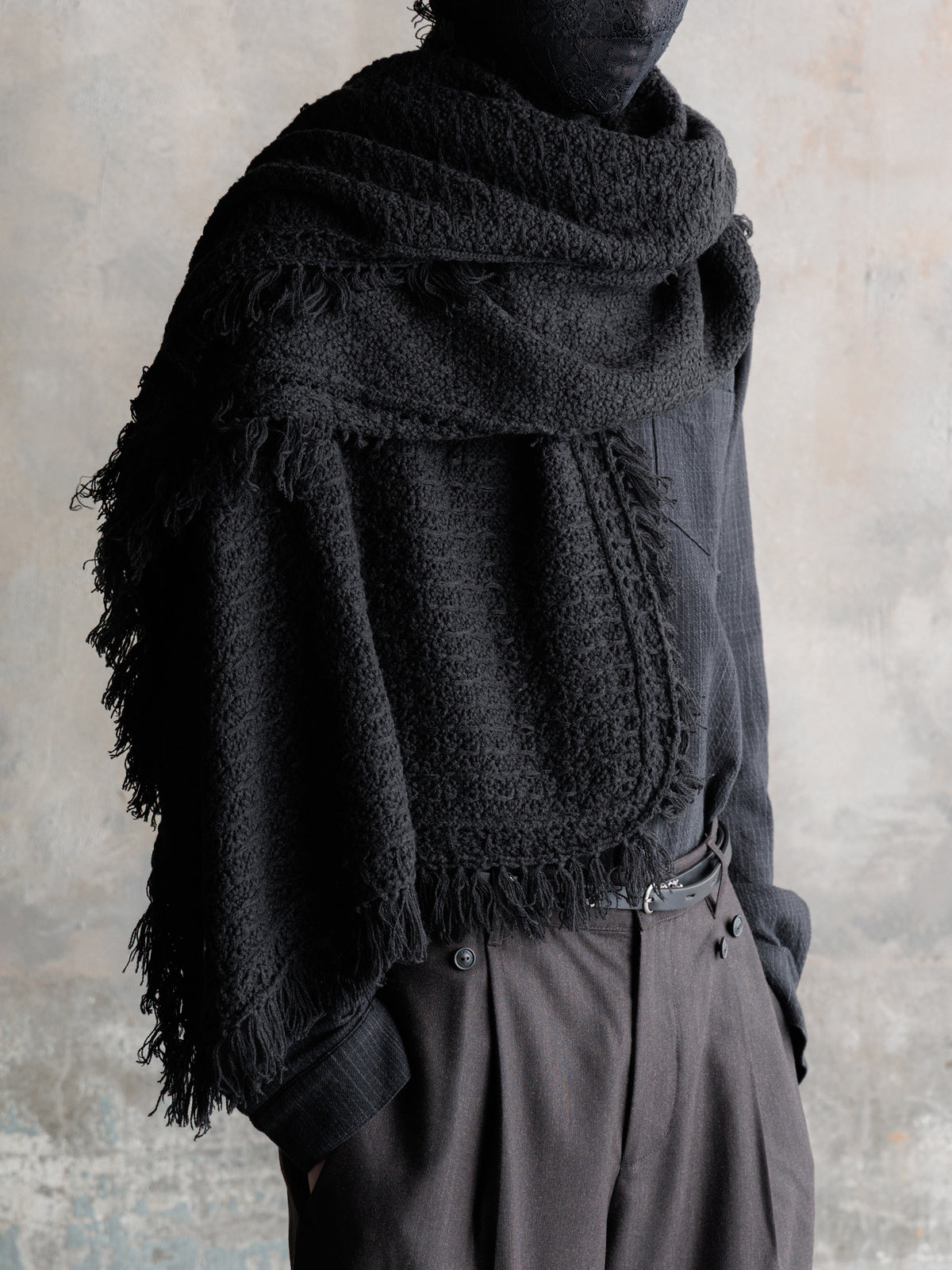 26FW｜Textured Antique Scarf (Black)