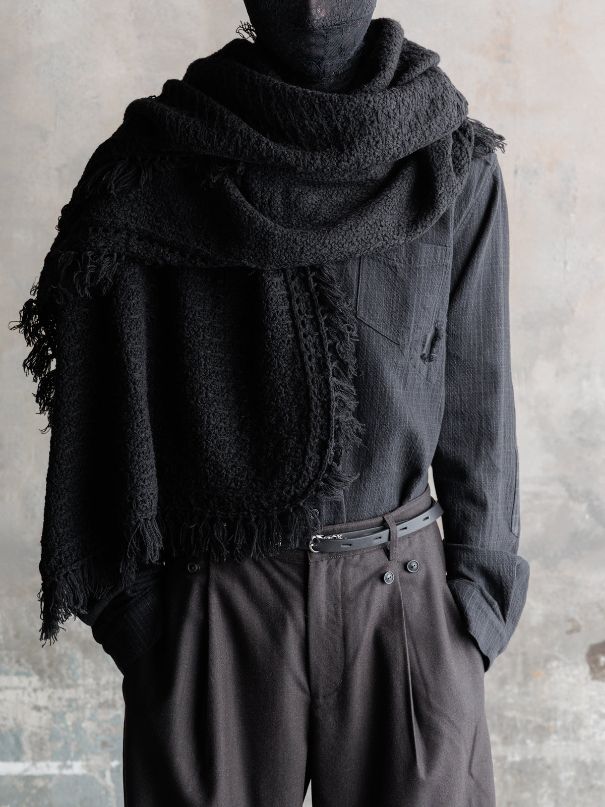 26FW｜Textured Antique Scarf (Black)