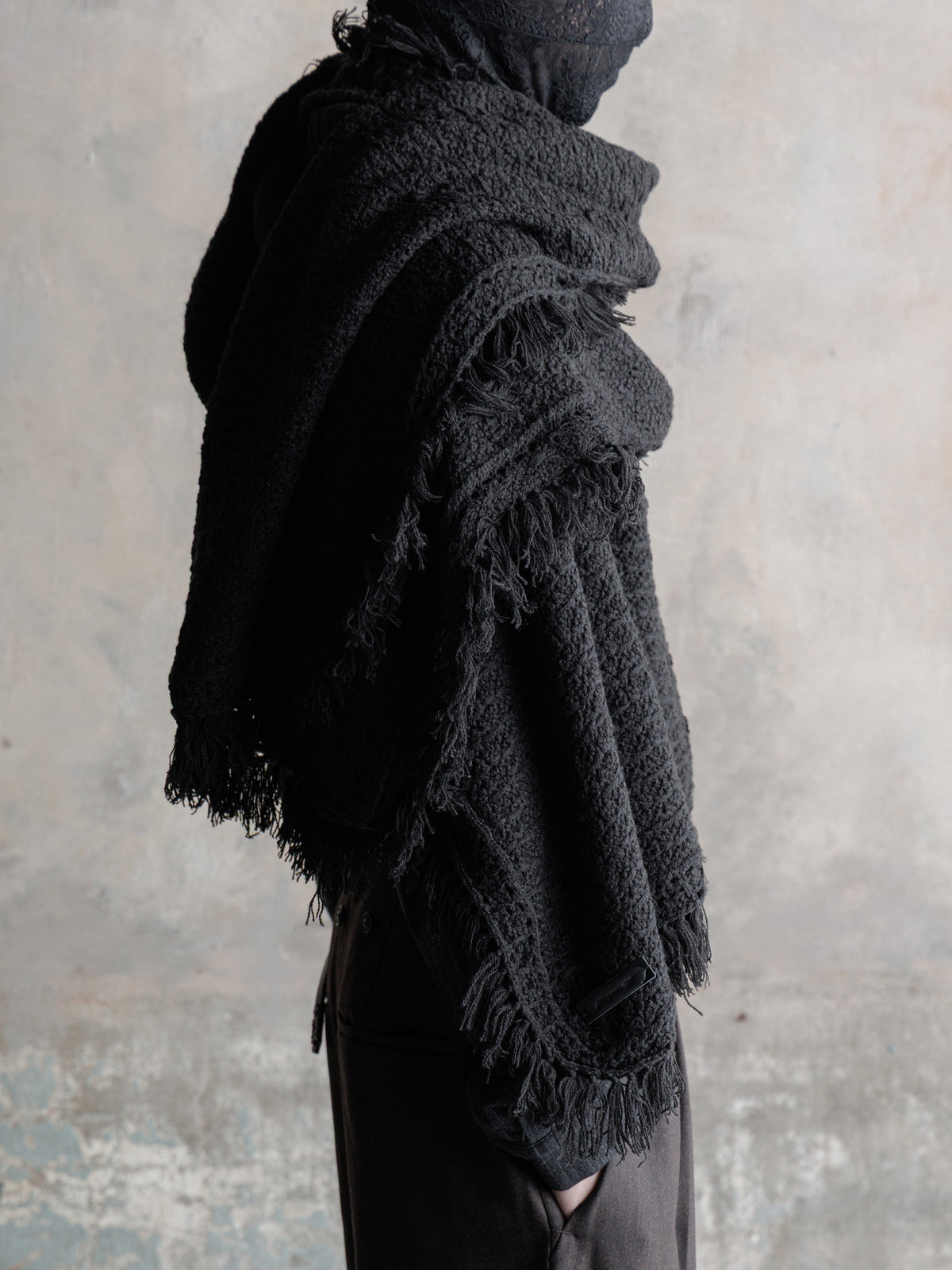 26FW｜Textured Antique Scarf (Black)