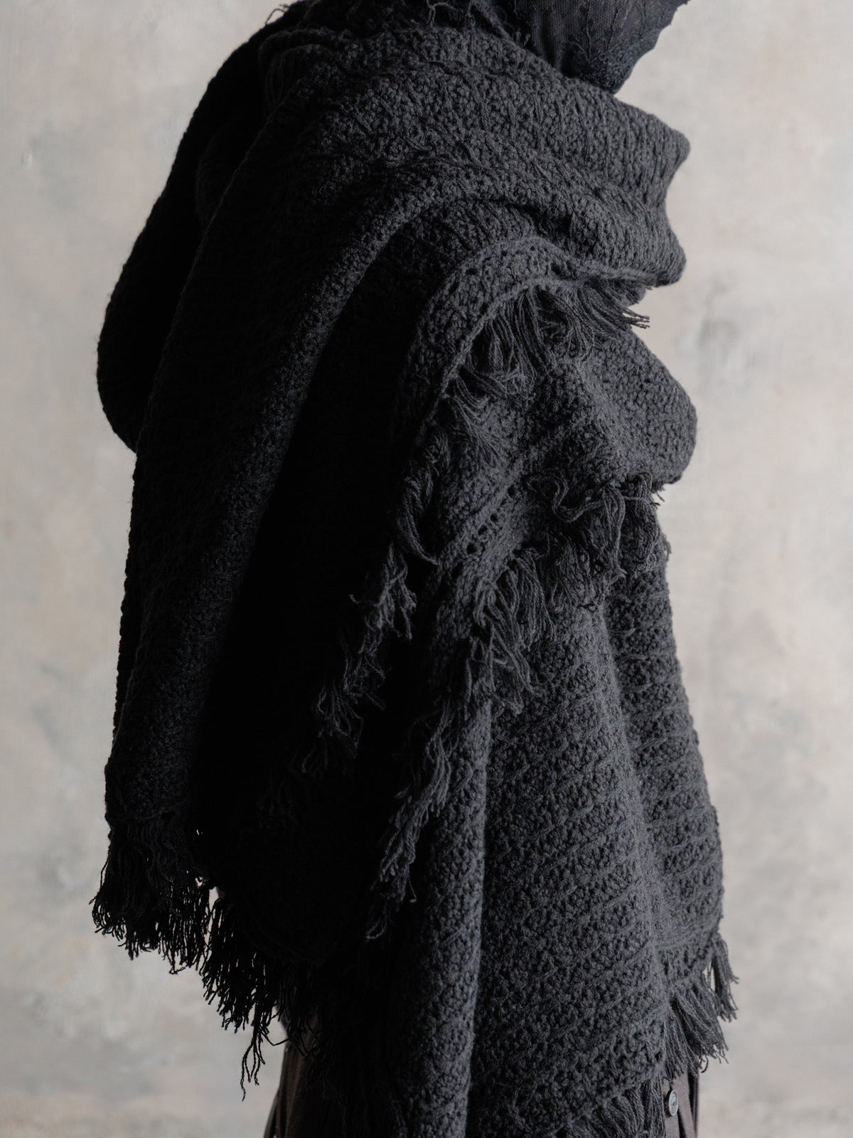 26FW｜Textured Antique Scarf (Black)