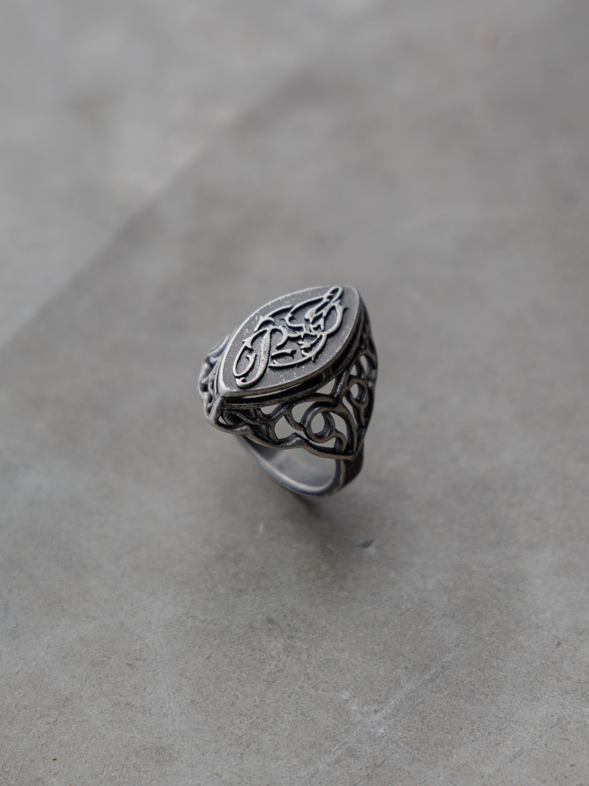 26FW｜Arcane E Ring