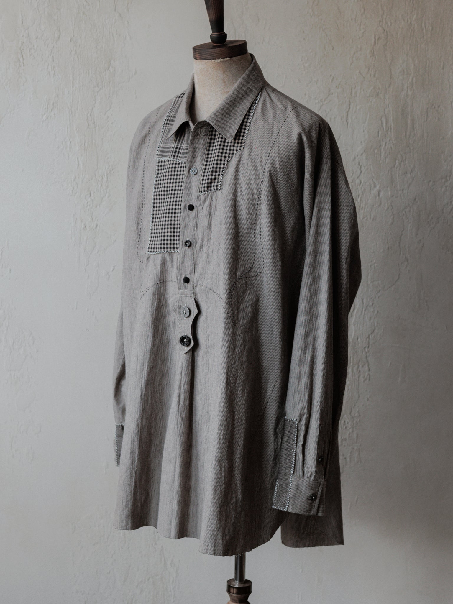 Forgotten Materials｜0222 / Grandpa's Repaired Shirt (Grey)