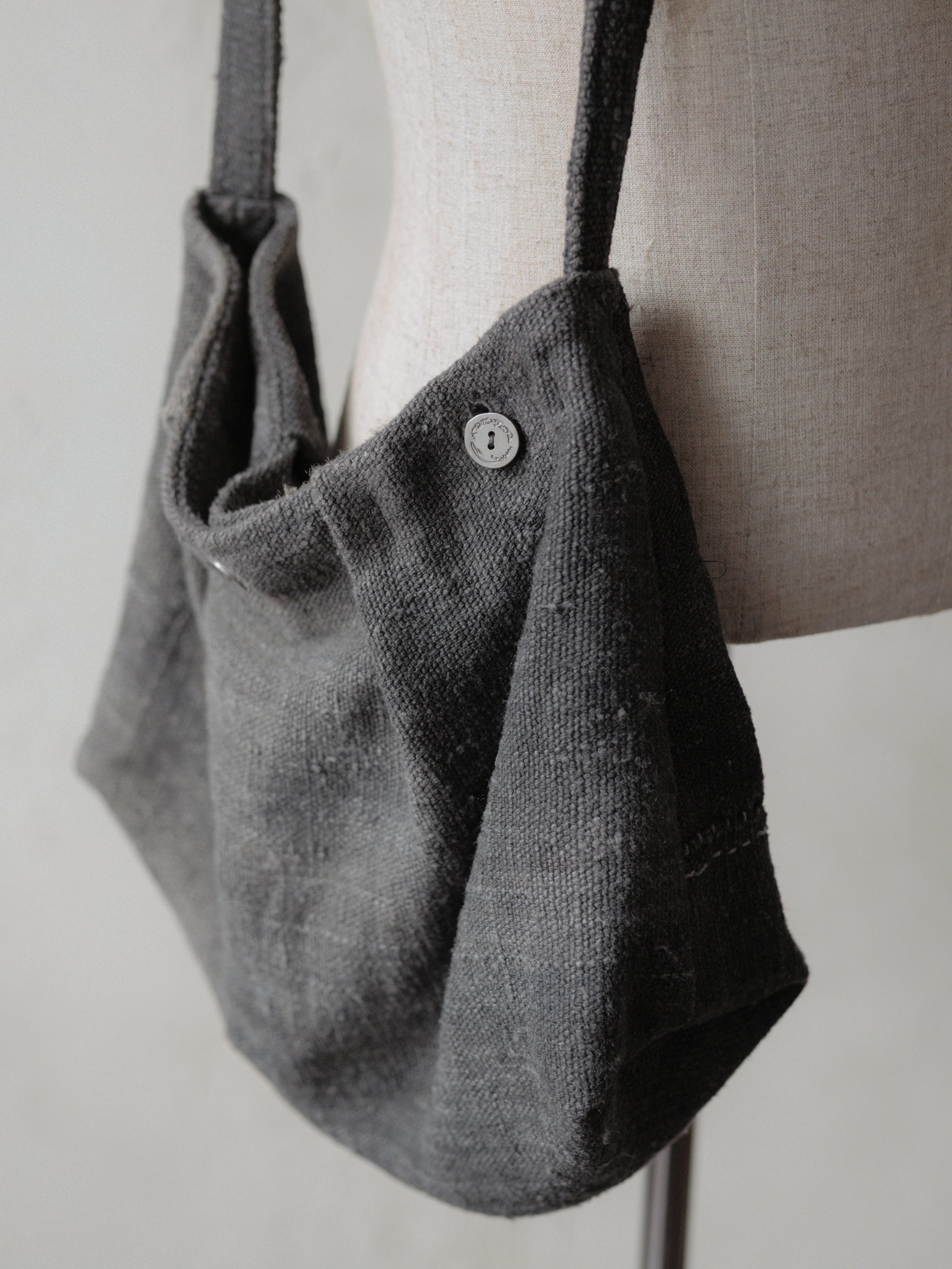 Forgotten Materials ACC｜Silk Bag (S)