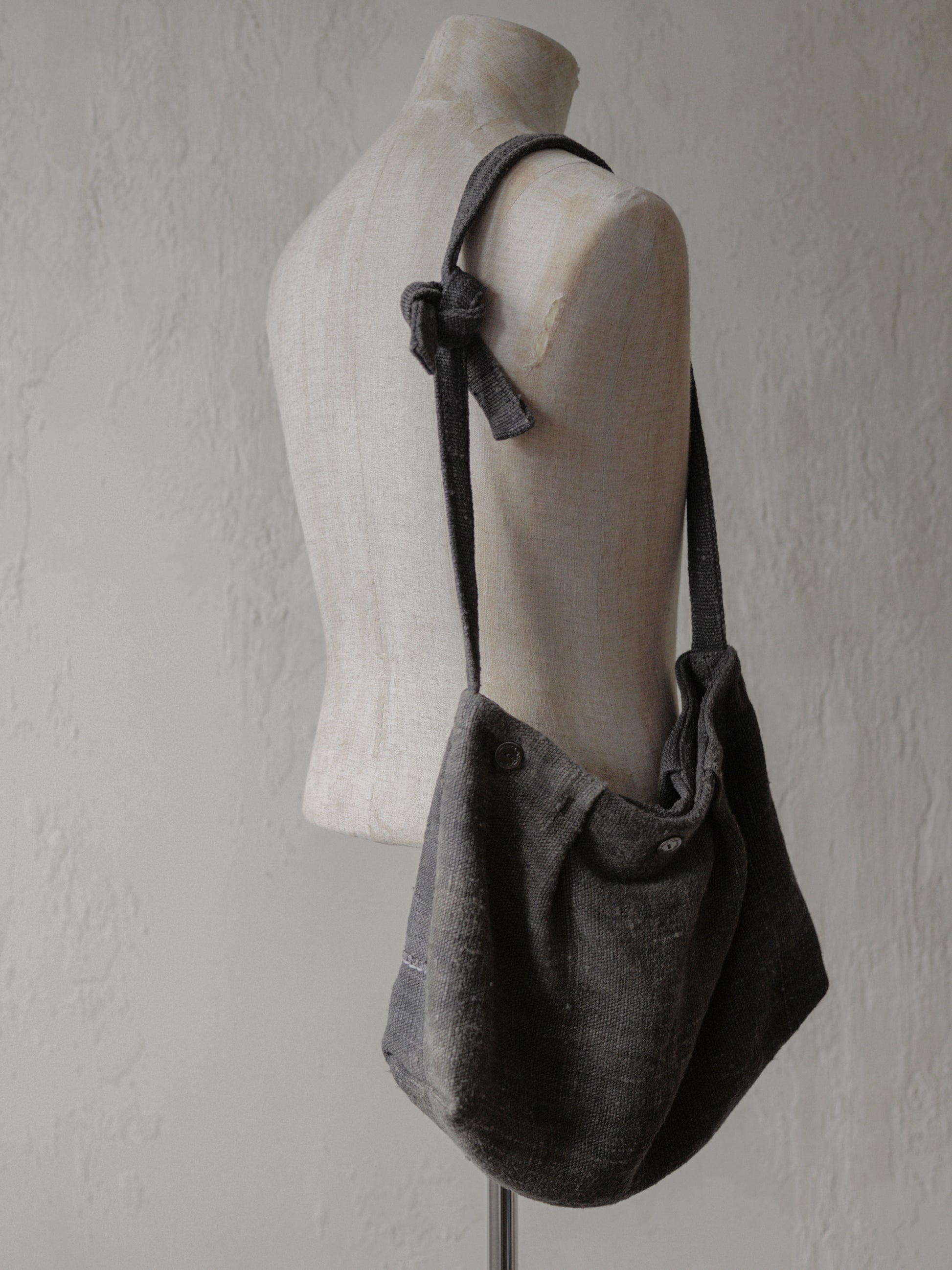 Forgotten Materials ACC｜Silk Bag (S)
