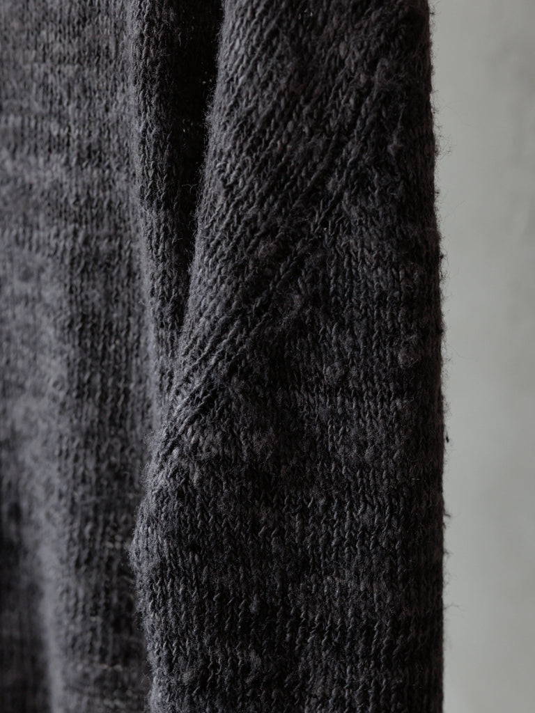 Forgotten Materials｜Tussah Silk Handspun Yarn Top (Natural Dyed Dark Purple)