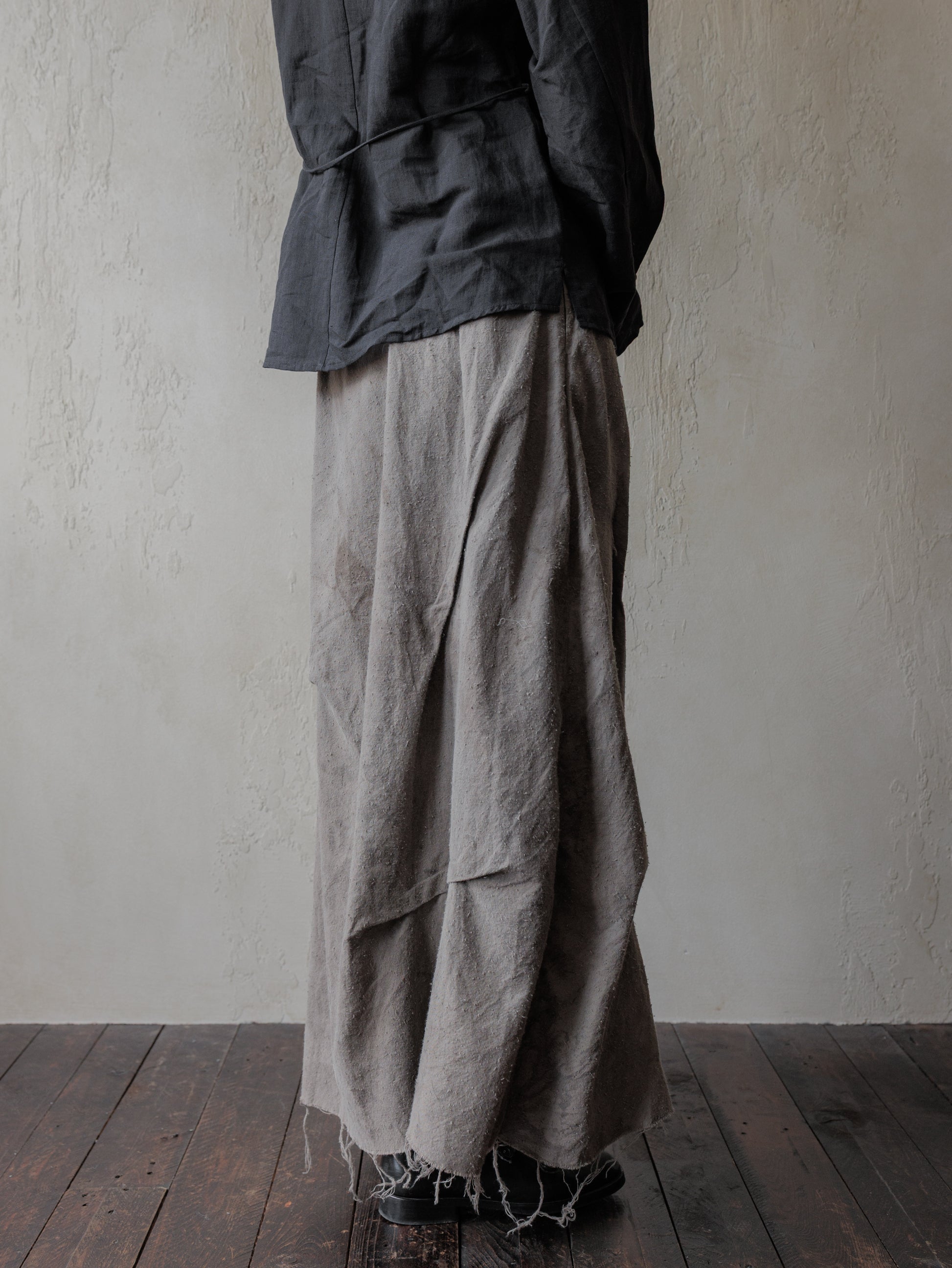 Forgotten Materials WMS｜Ash Drape Skirt