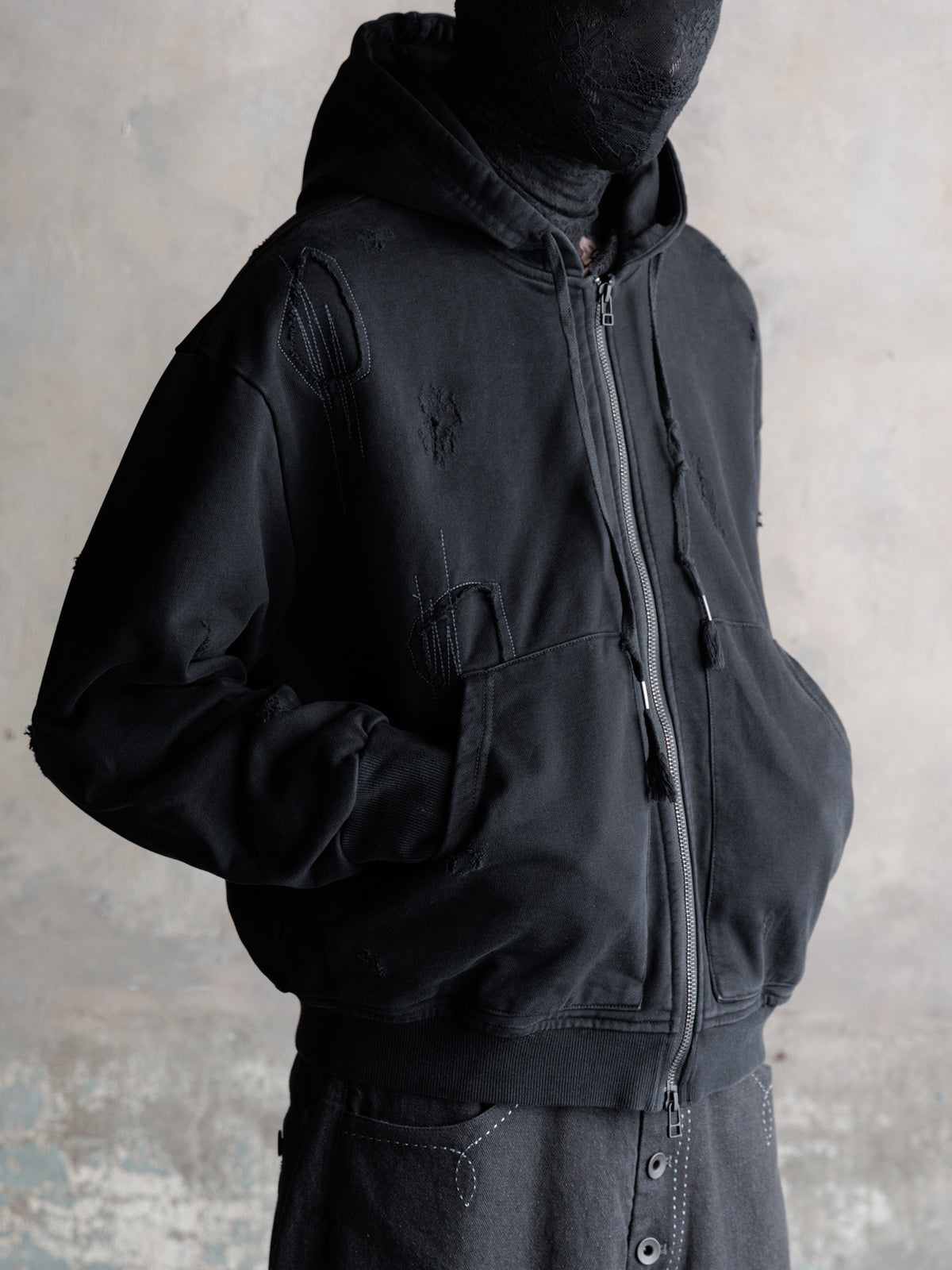 26FW｜Distressed Zip-up