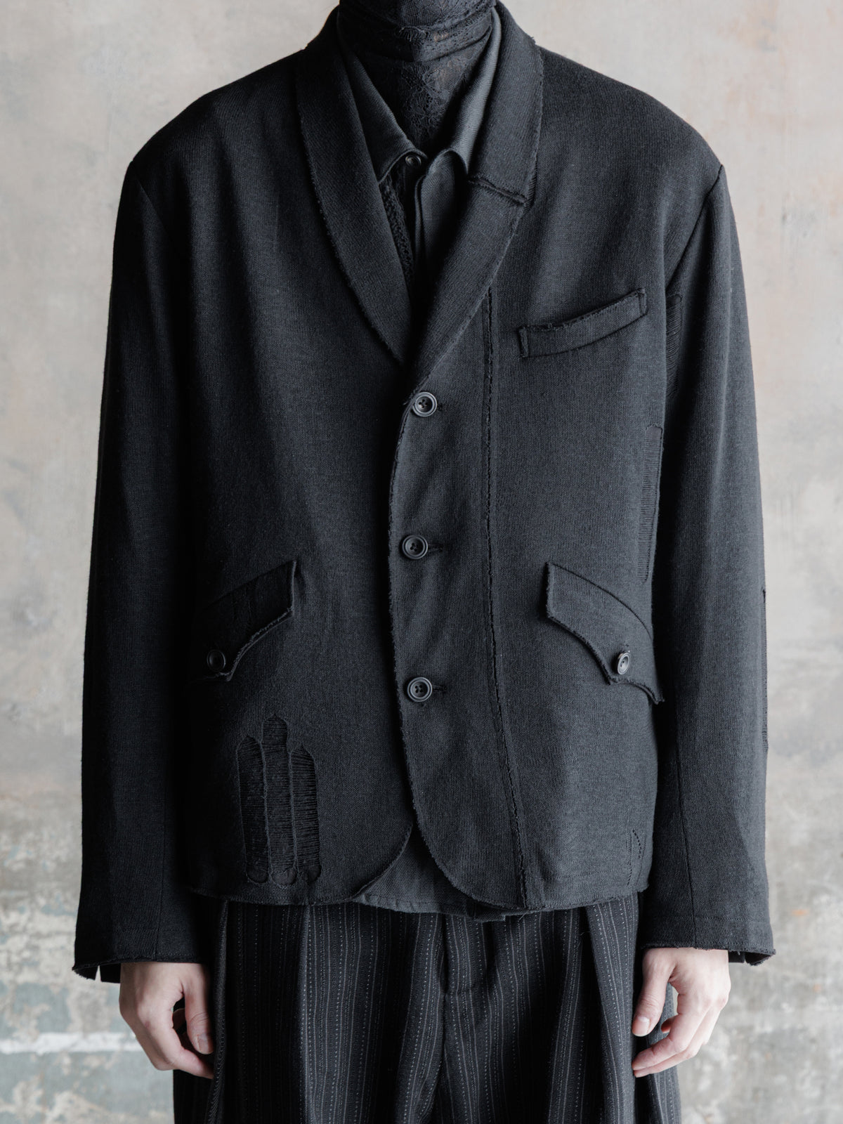 26FW｜Distressed Knitted Blazer