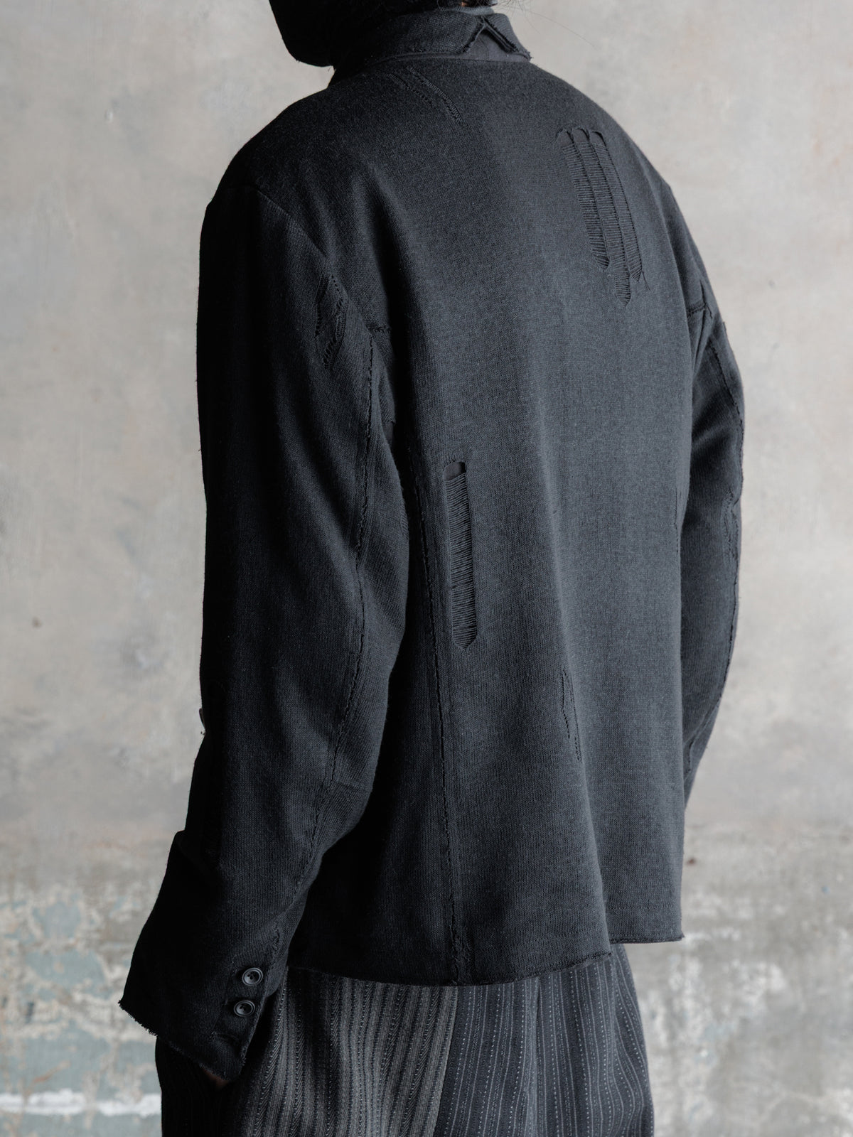 26FW｜Distressed Knitted Blazer