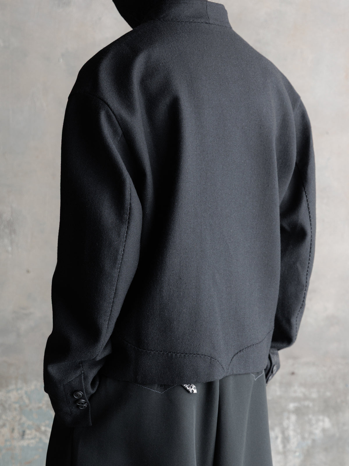 26FW｜Overlock Mandarin Collar Blazer