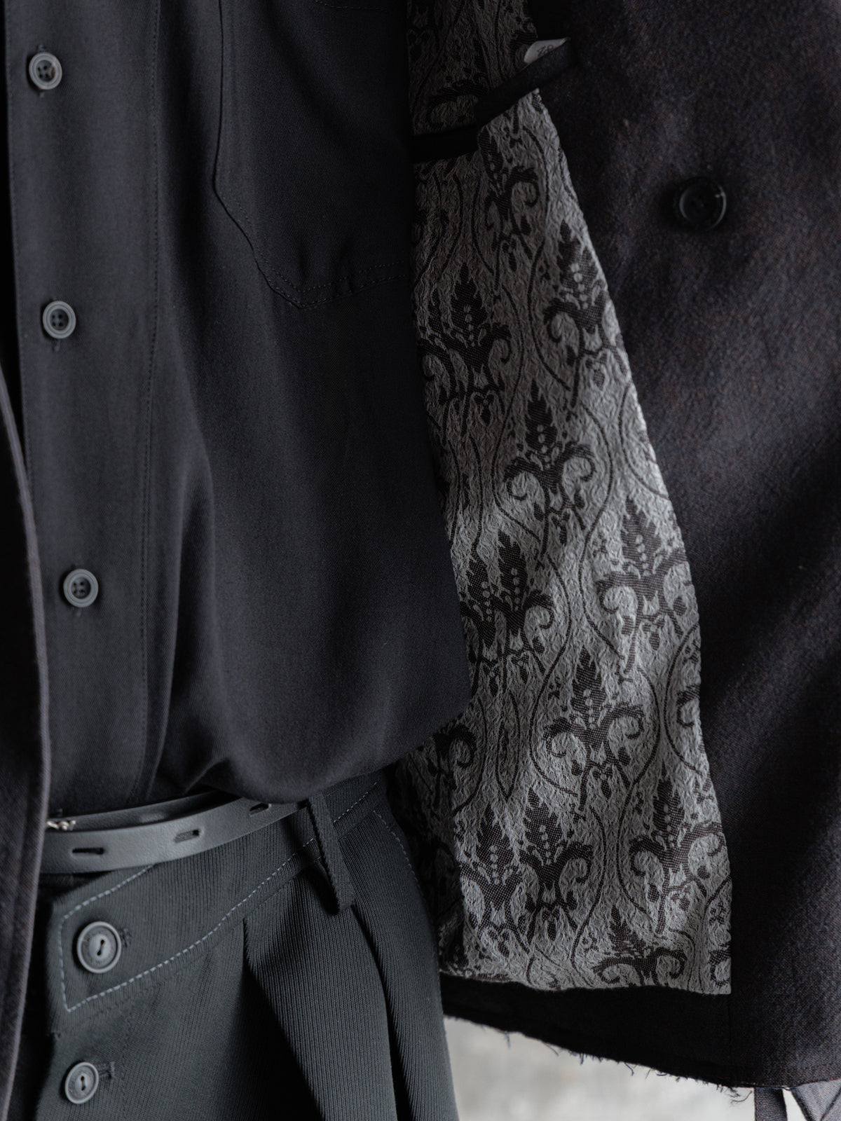 26FW｜Belted Cropped Trench