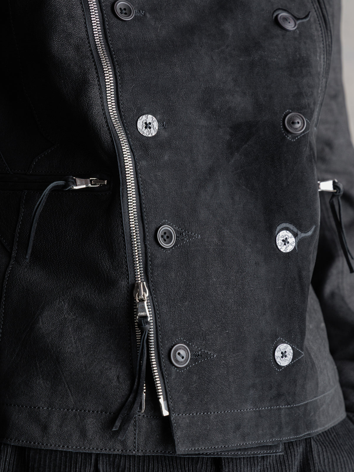 26FW｜Washed Nubuck Chariot JKT