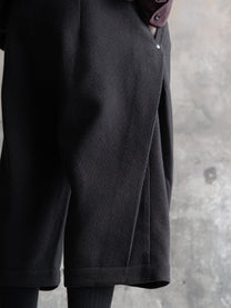 26FW｜Pleats Boot Shorts