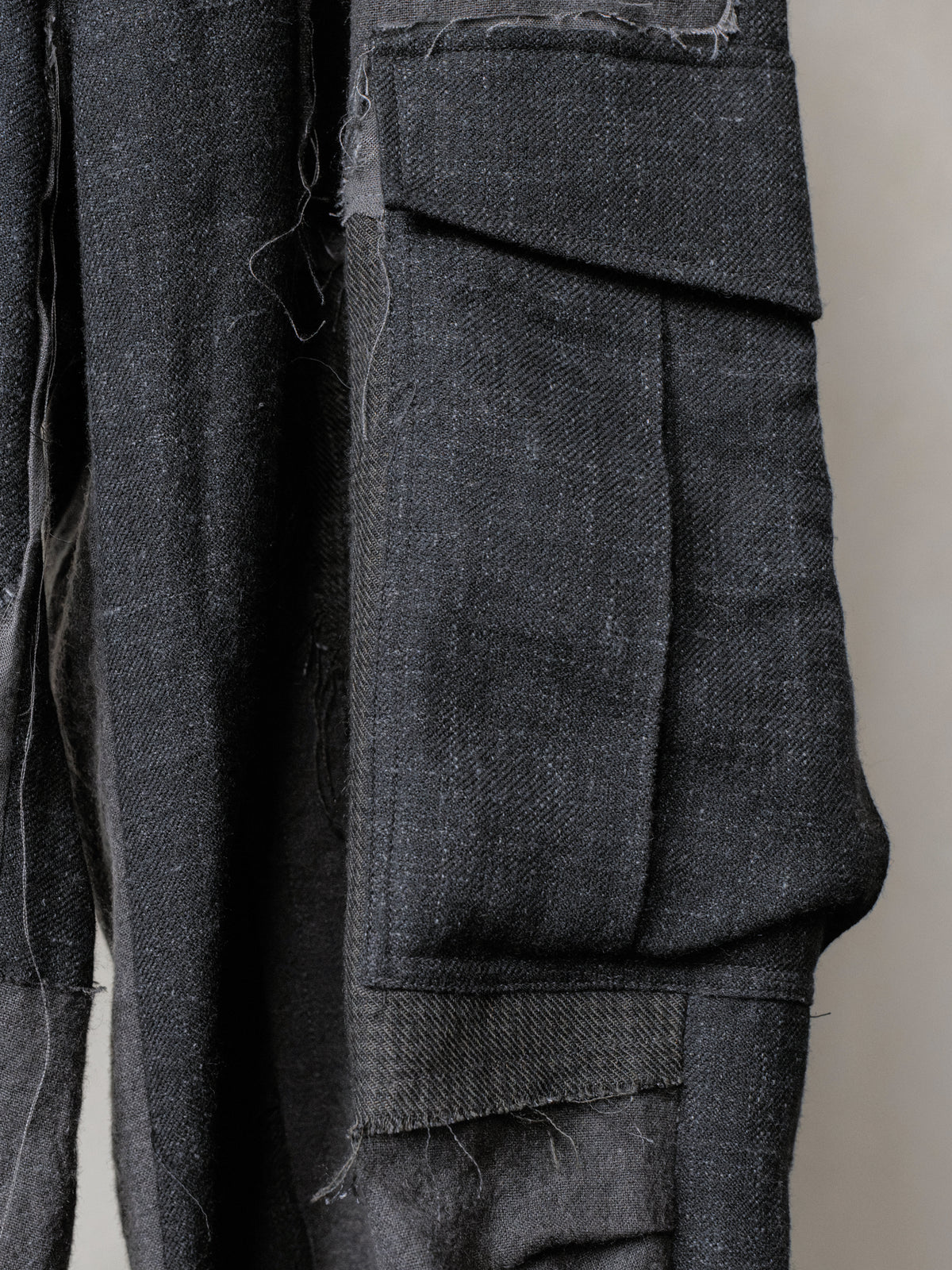Forgotten Materials｜Hand-tattered edges Cargo