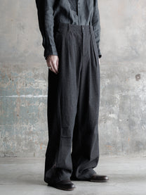 26FW｜Embroidered Overlock Trousers