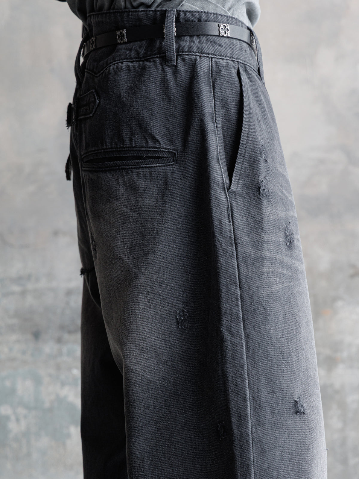 26FW｜Faded Black Denim