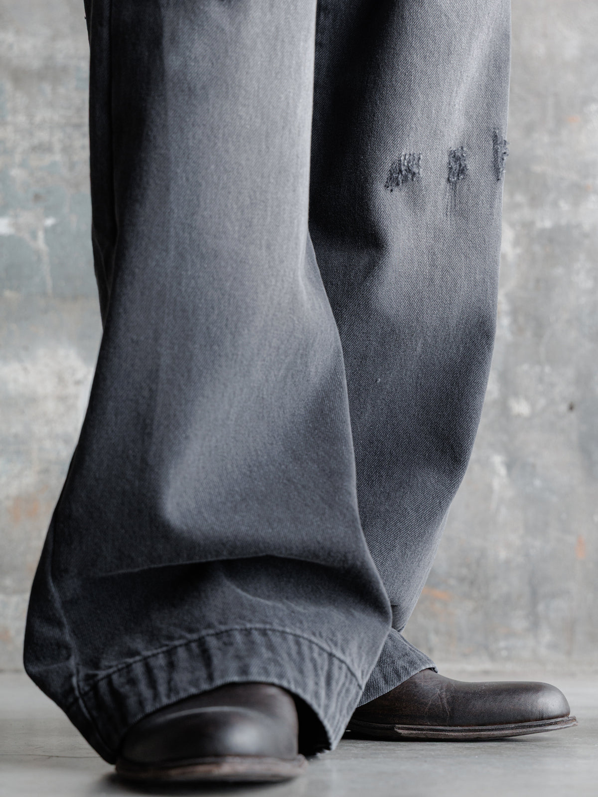 26FW｜Faded Black Denim