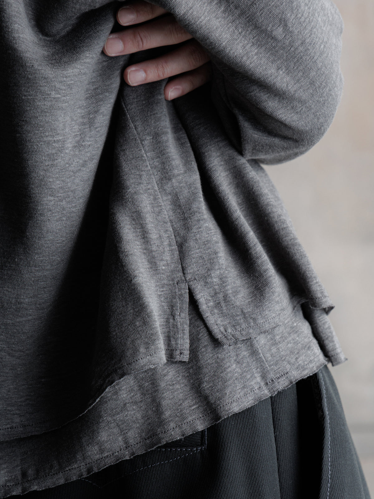 26FW｜Double Layered Henley (Grey)