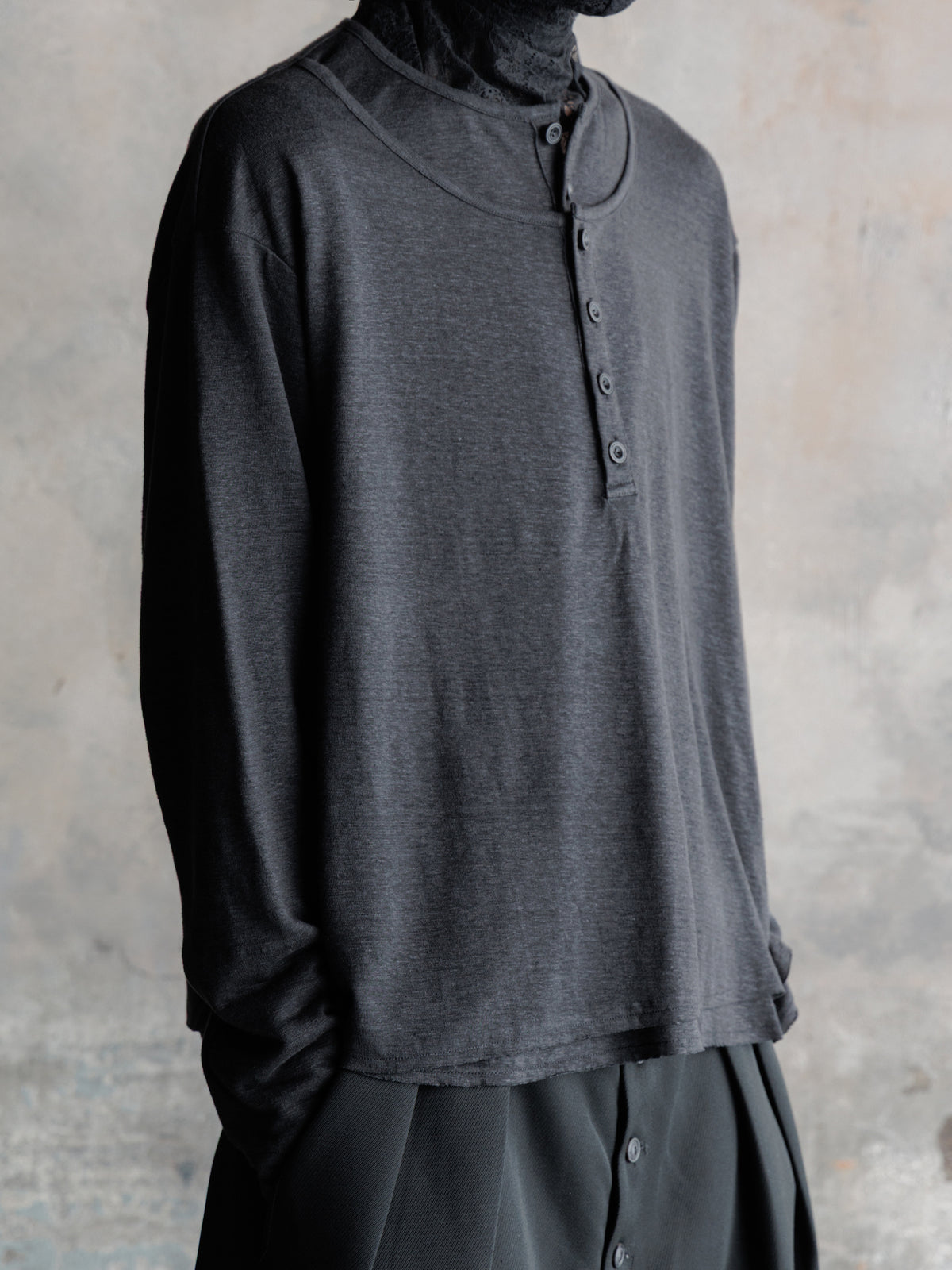 26FW｜Double Layered Henley (Black)