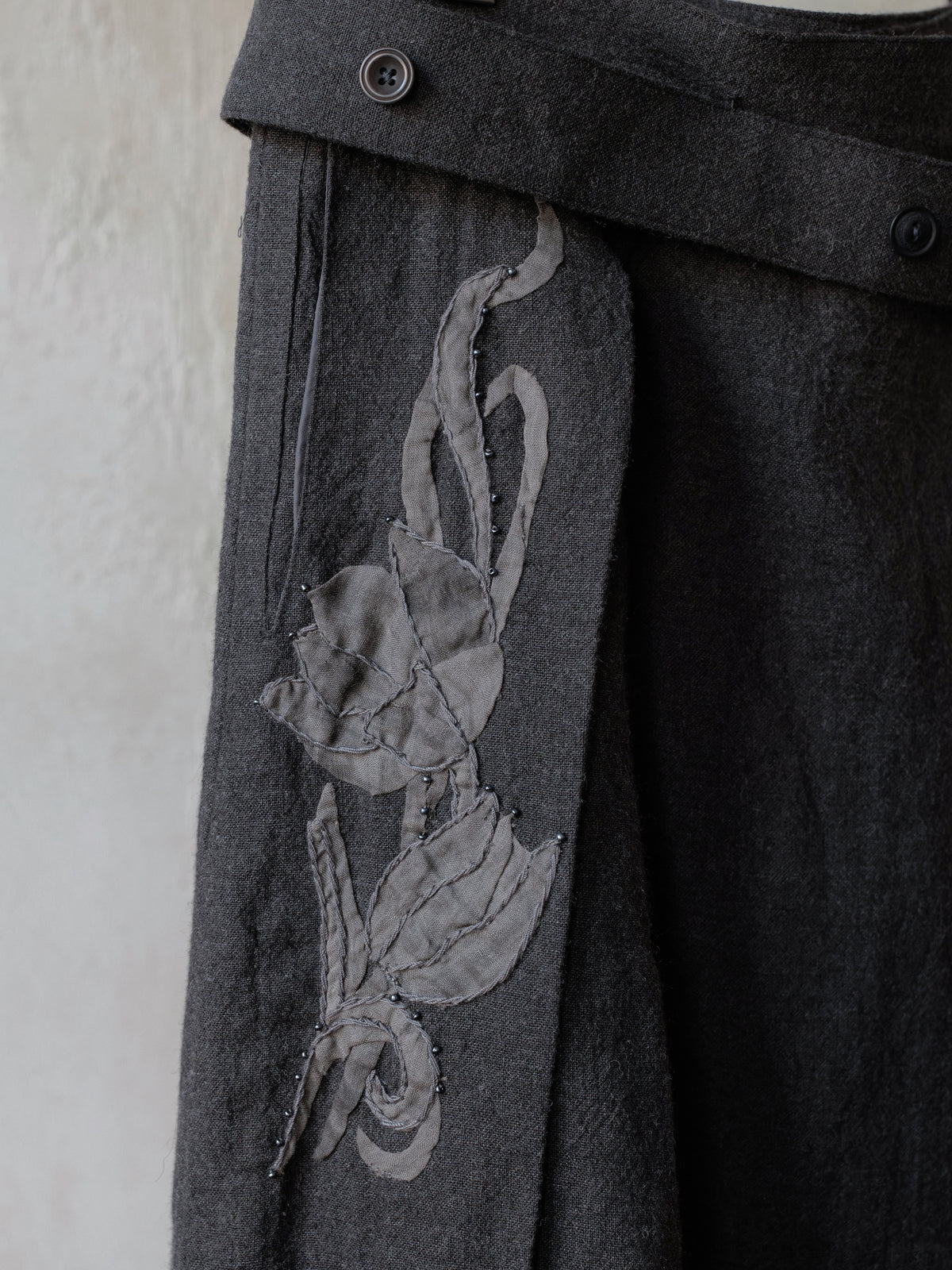 Forgotten Materials WMS｜Hand-Sewn Carved Pleats Skirt