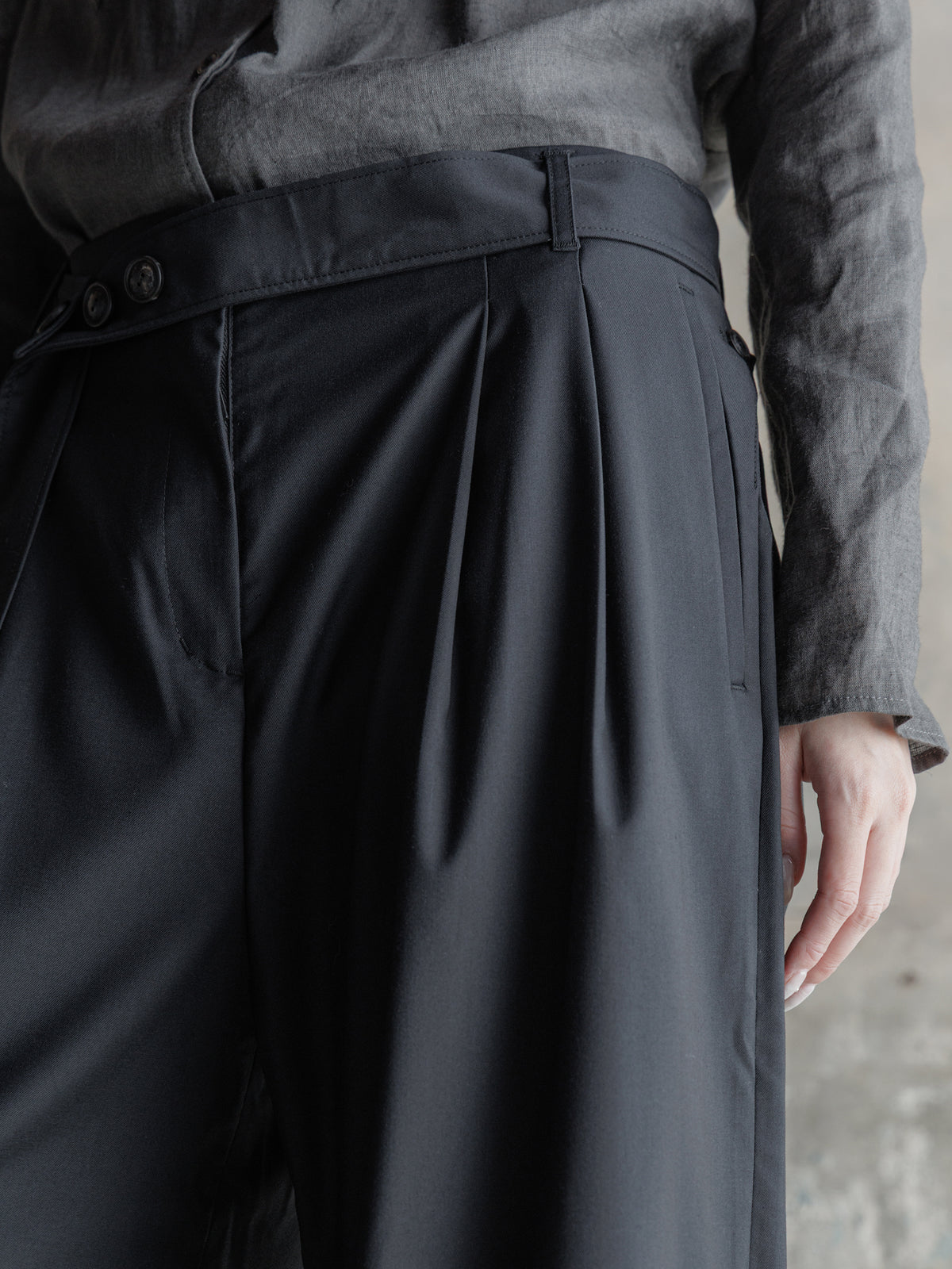 26FW WMS｜Belted Pleats Trousers