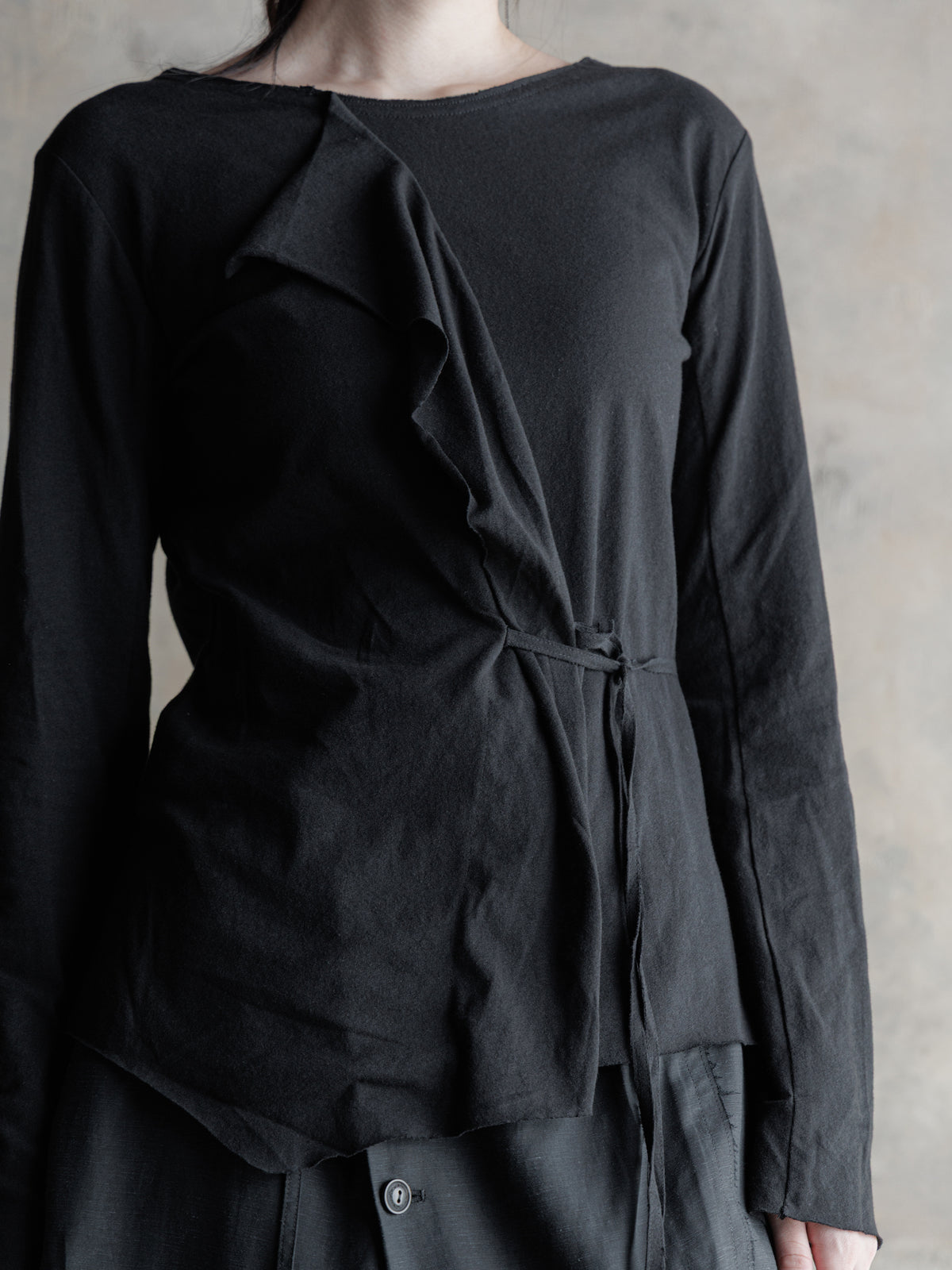 26FW WMS｜Petal Drape Top