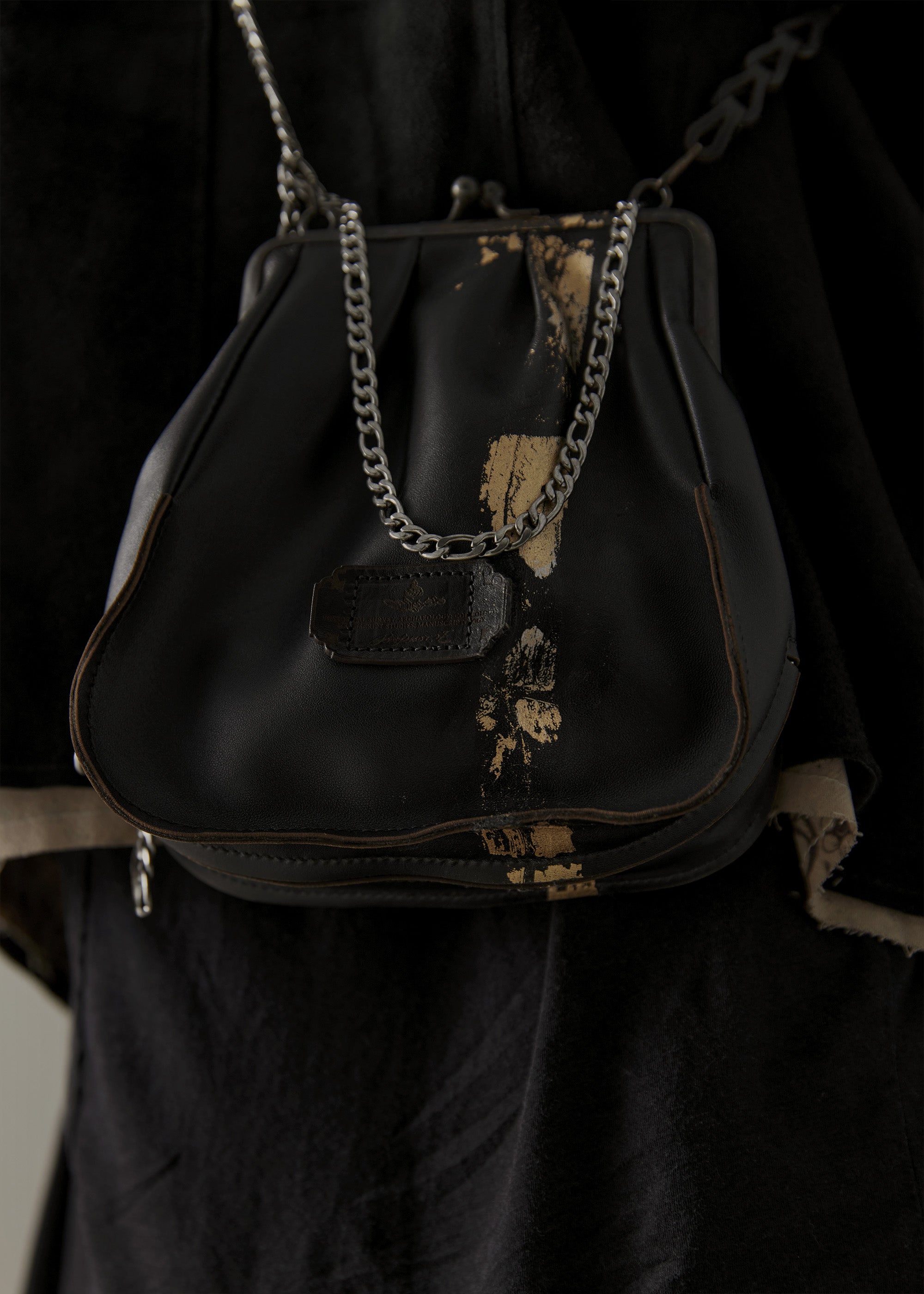 22FW｜Topsy-turvy Clasp bag (Burnt Natural) – Professor.E